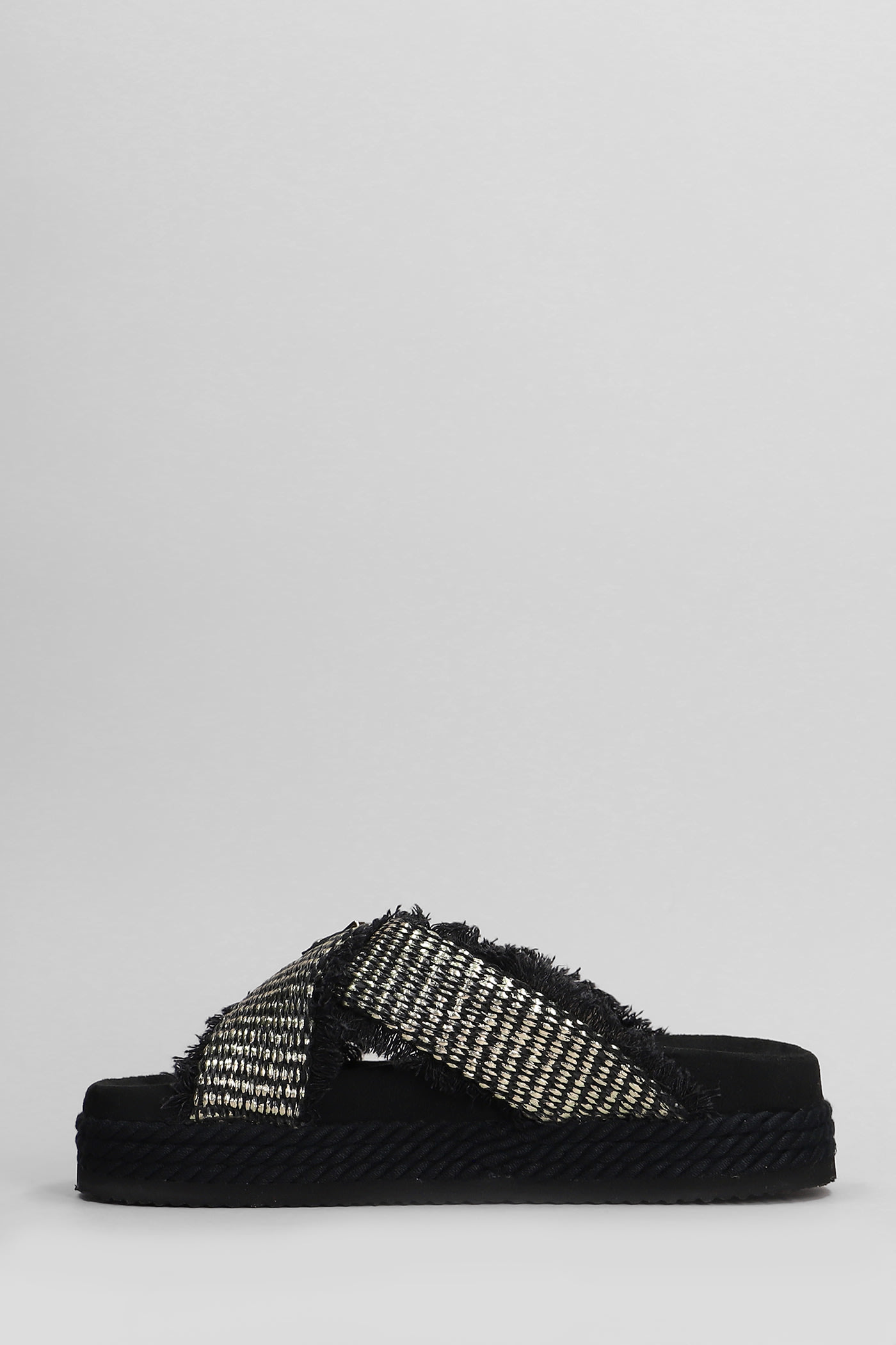 Mou Crisscross Flats In Black Raffia In Black