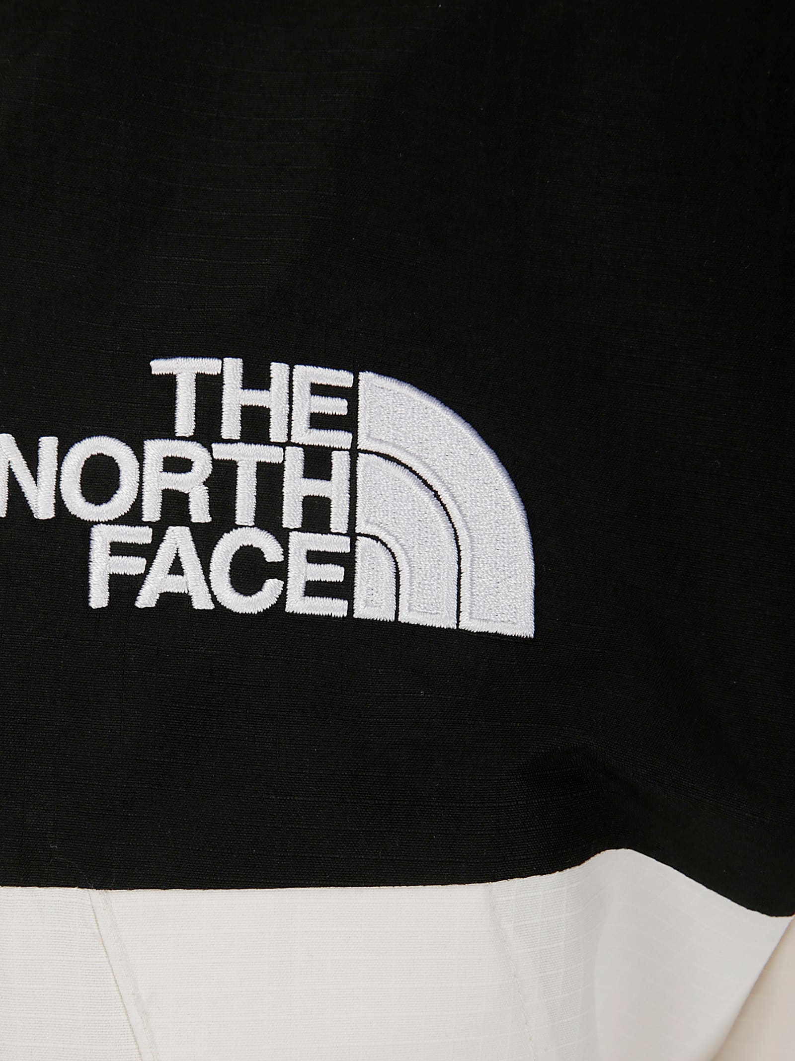 The North Face Color Block Hooded Jacket With Casual Design