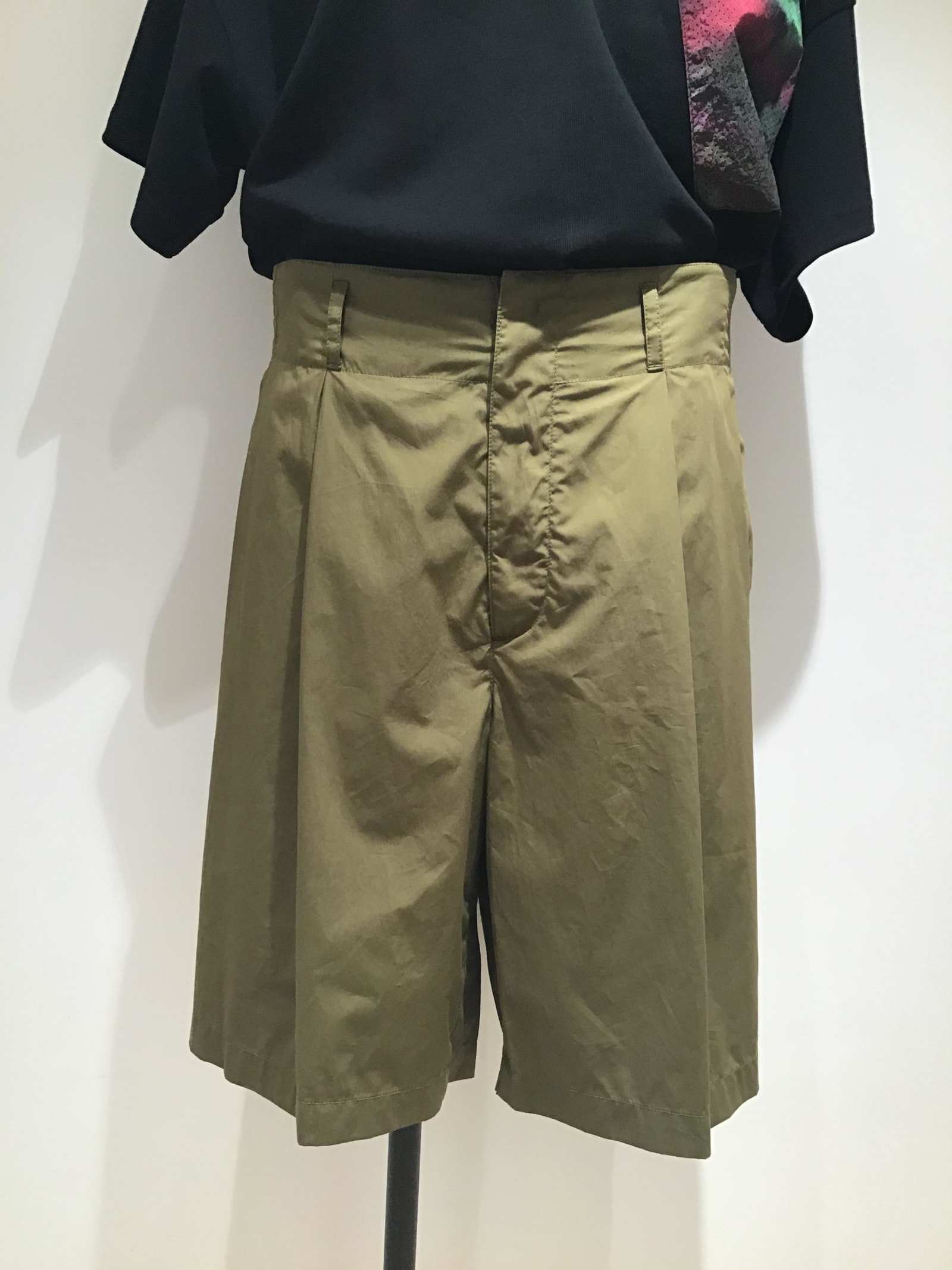 Shop Moncler Genius 2 Moncler 1952 - Cotton Bermuda Shorts In Green