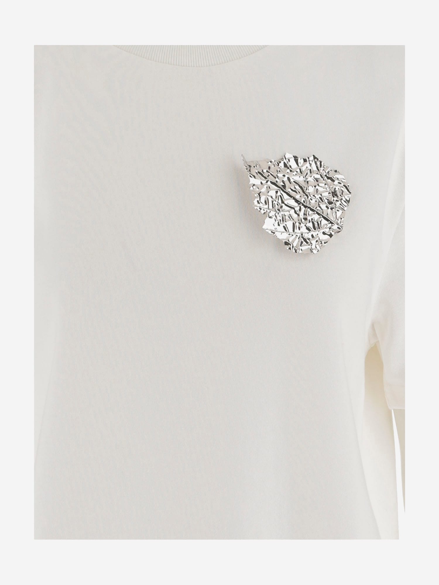 JIL SANDER COTTON T-SHIRT WITH LEAF BROOCH 