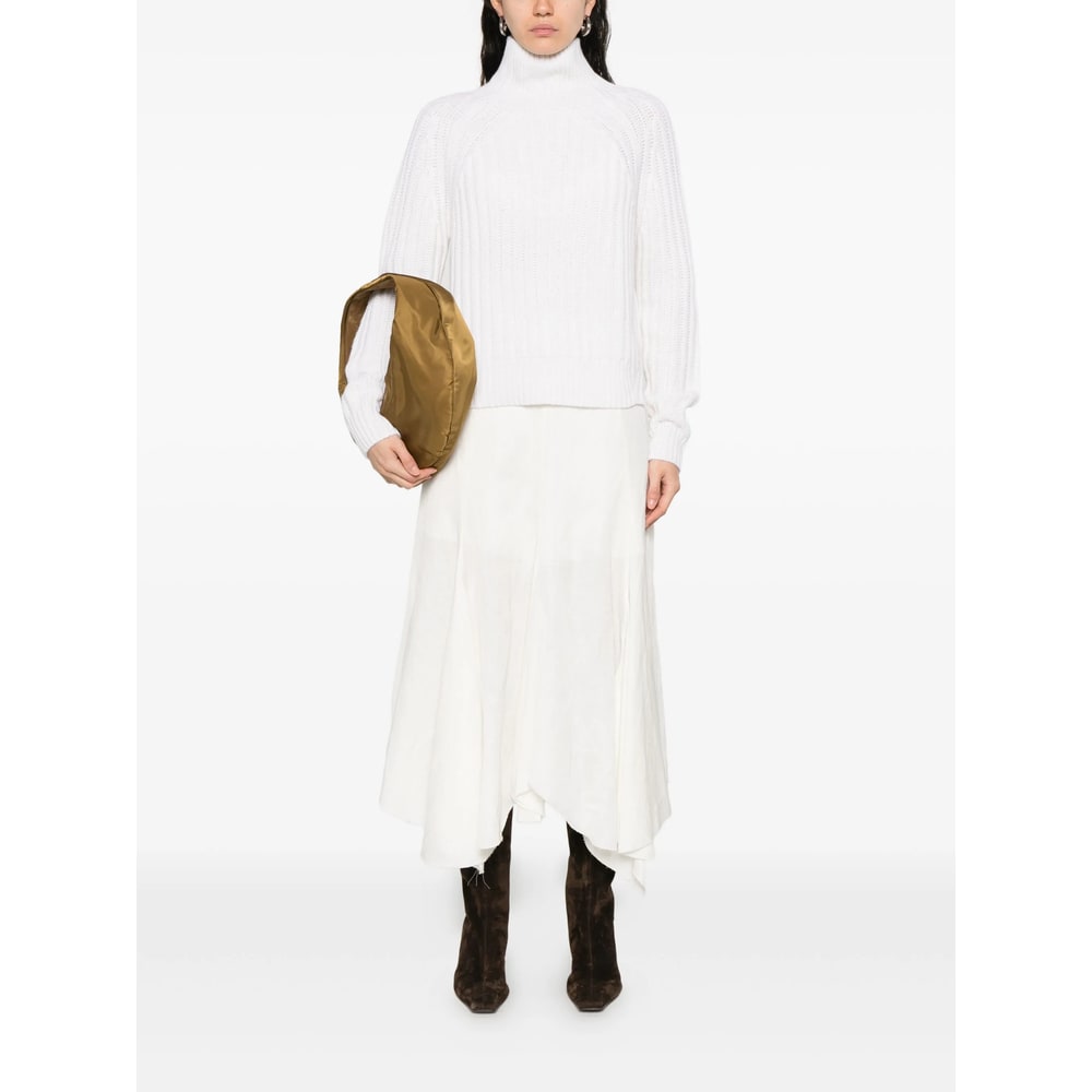 Allude Ribbed Turtleneck Sweater In Neutral