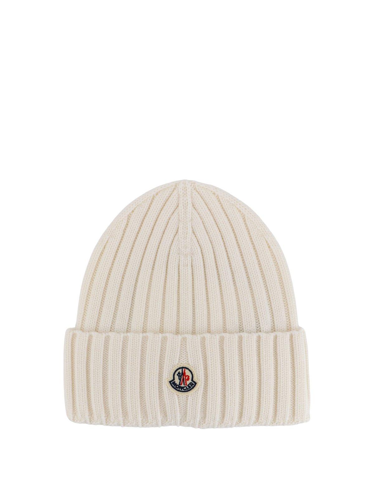 MONCLER LOGO PATCH RIBBED BEANIE