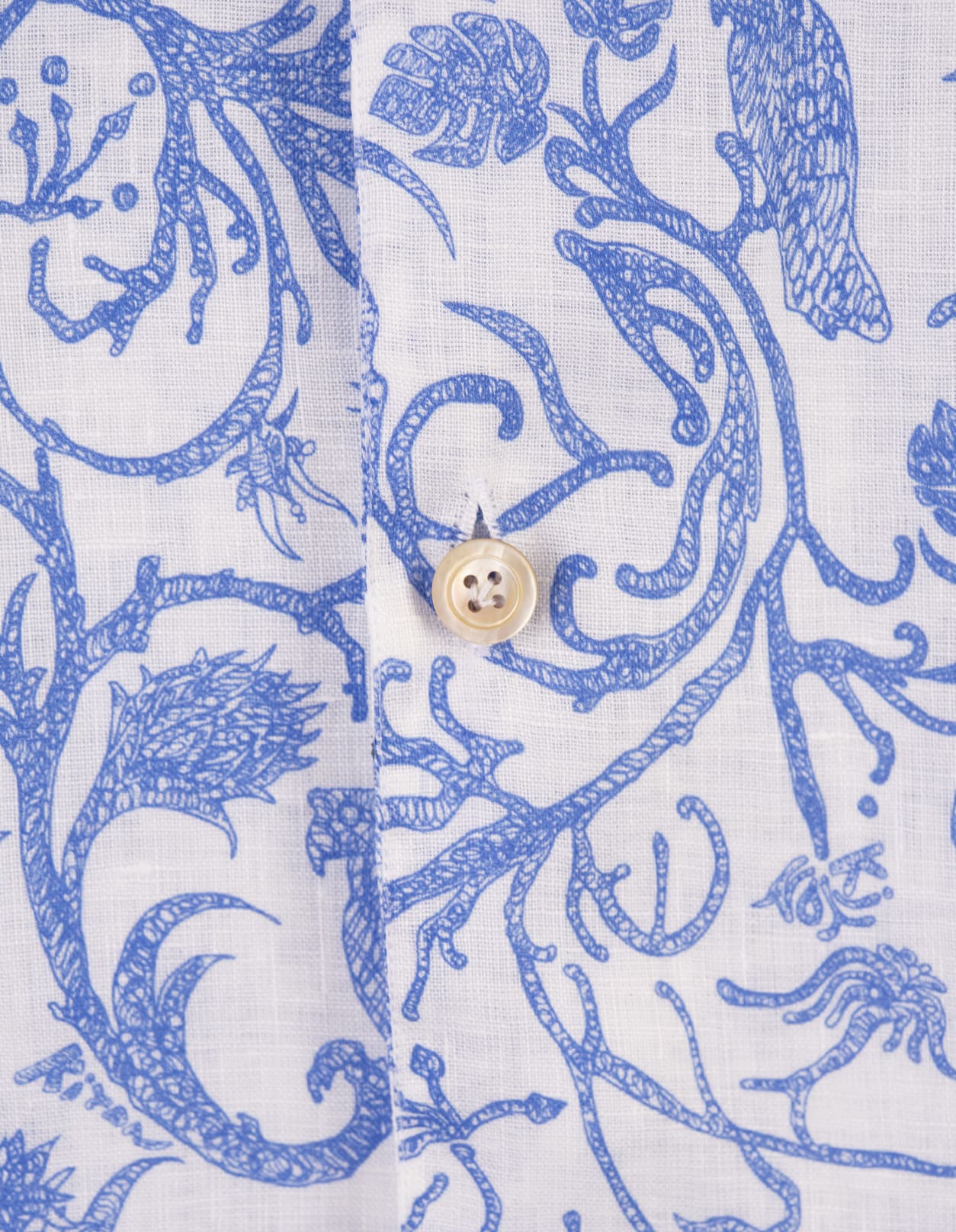 Shop Kiton Short-sleeved Shirt In Printed Linen In Blue