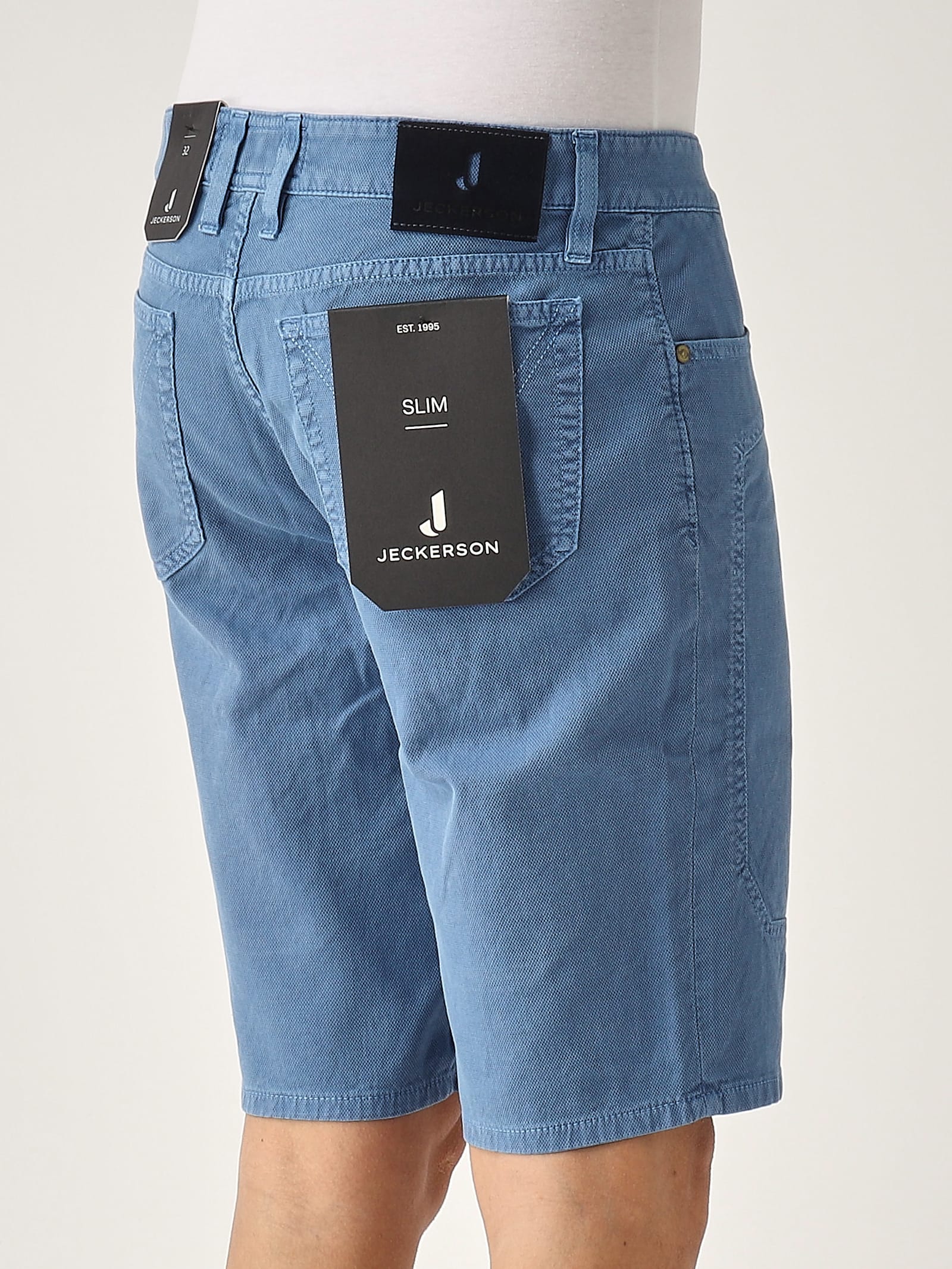 Jeckerson Jayden Slim Fit 5 Tasche Con Toppa Nido Dape Ppt Bermuda In Blue