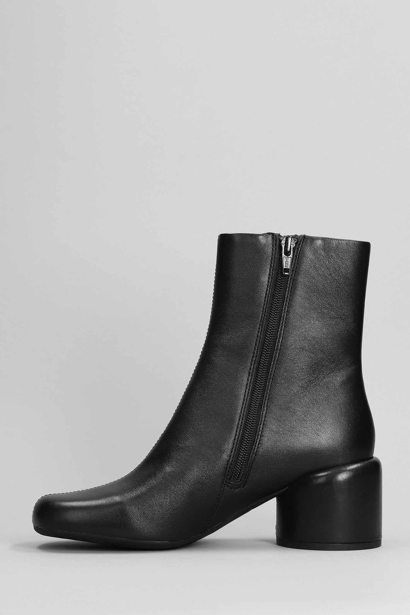 Camper Niki High Heels Ankle Boots In Black Leather | Smart Closet