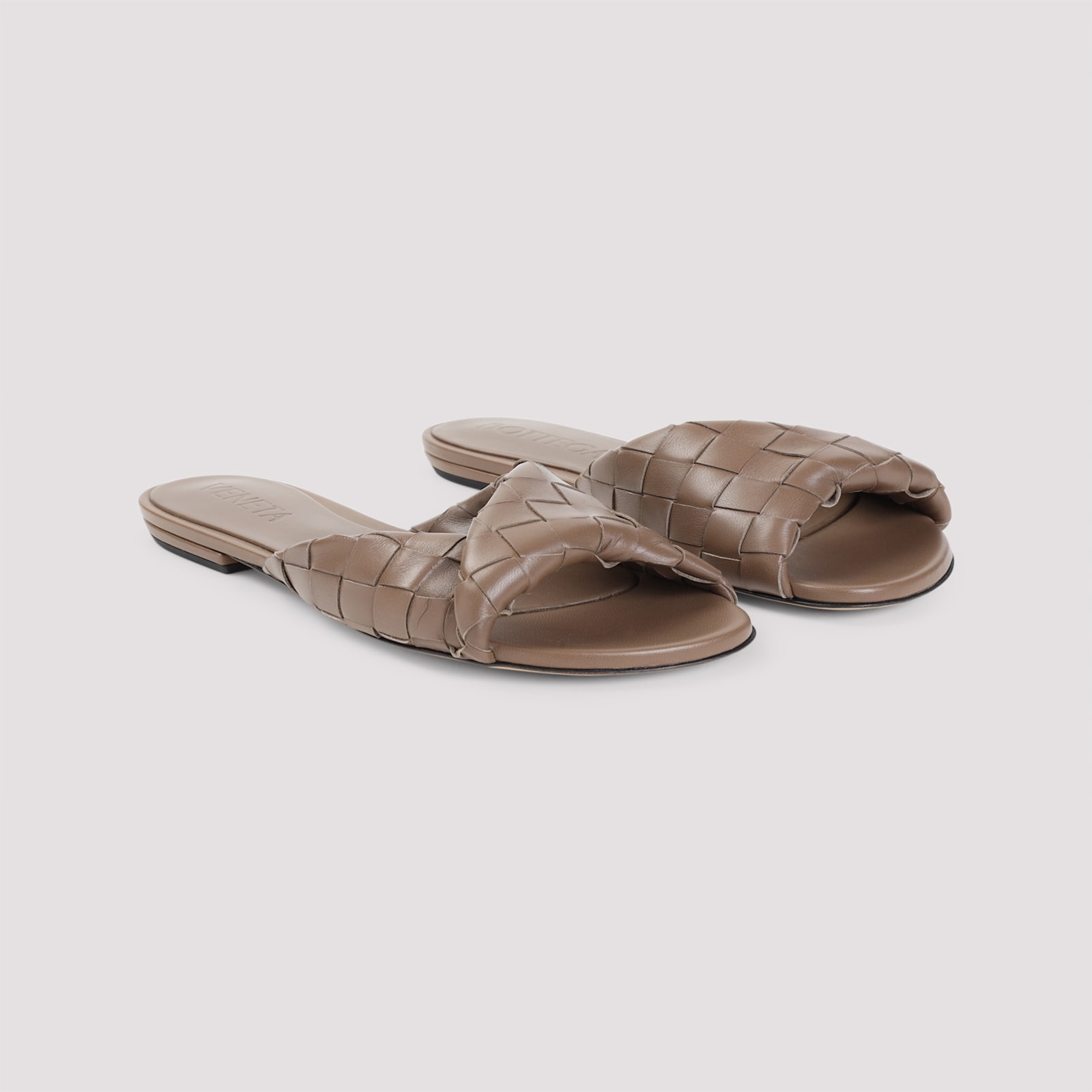 Bottega Veneta Blink Flap Sandals In Pinecone