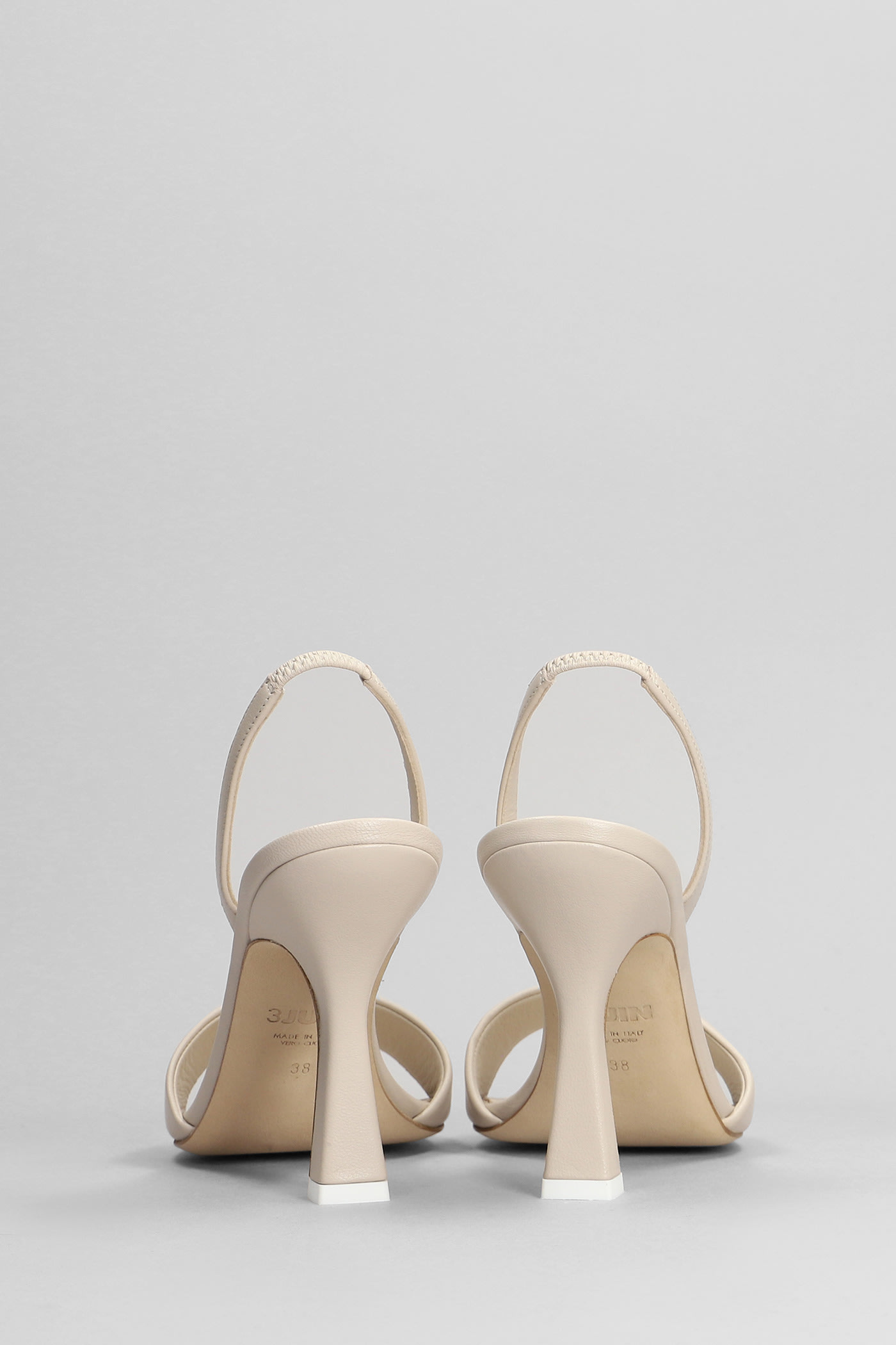 Shop 3juin Lily 095 Sandals In Beige Leather