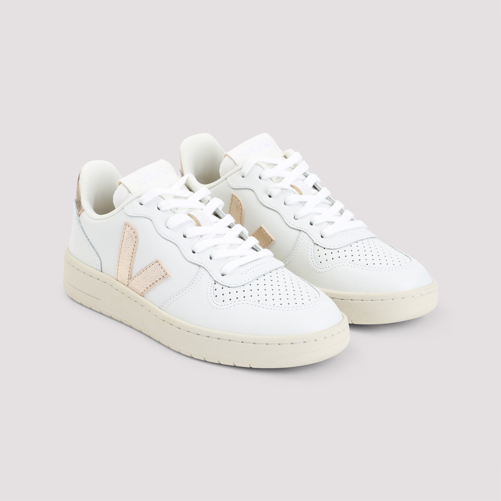 Veja V-10 Sneakers