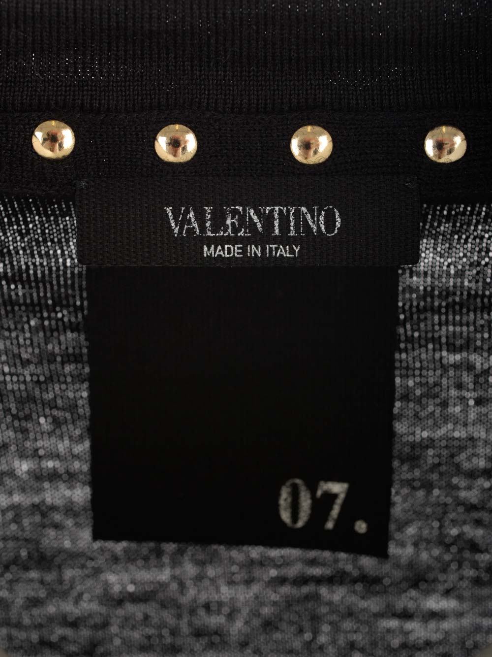 Shop Valentino 3v3ka03d9le 0no In Black
