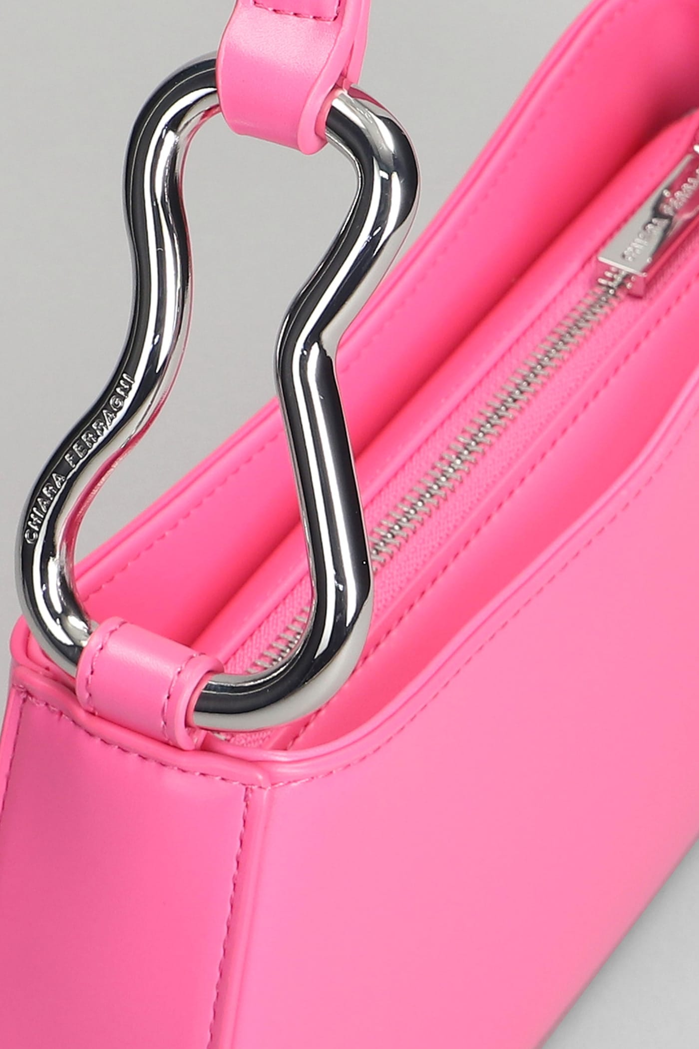 Shop Chiara Ferragni Shoulder Bag In Rose-pink Faux Leather
