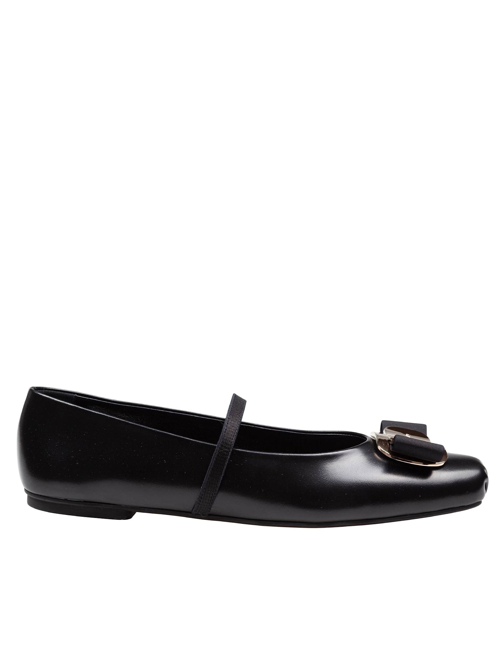 Shop Ferragamo Zina Ballerina In Black Color Leather