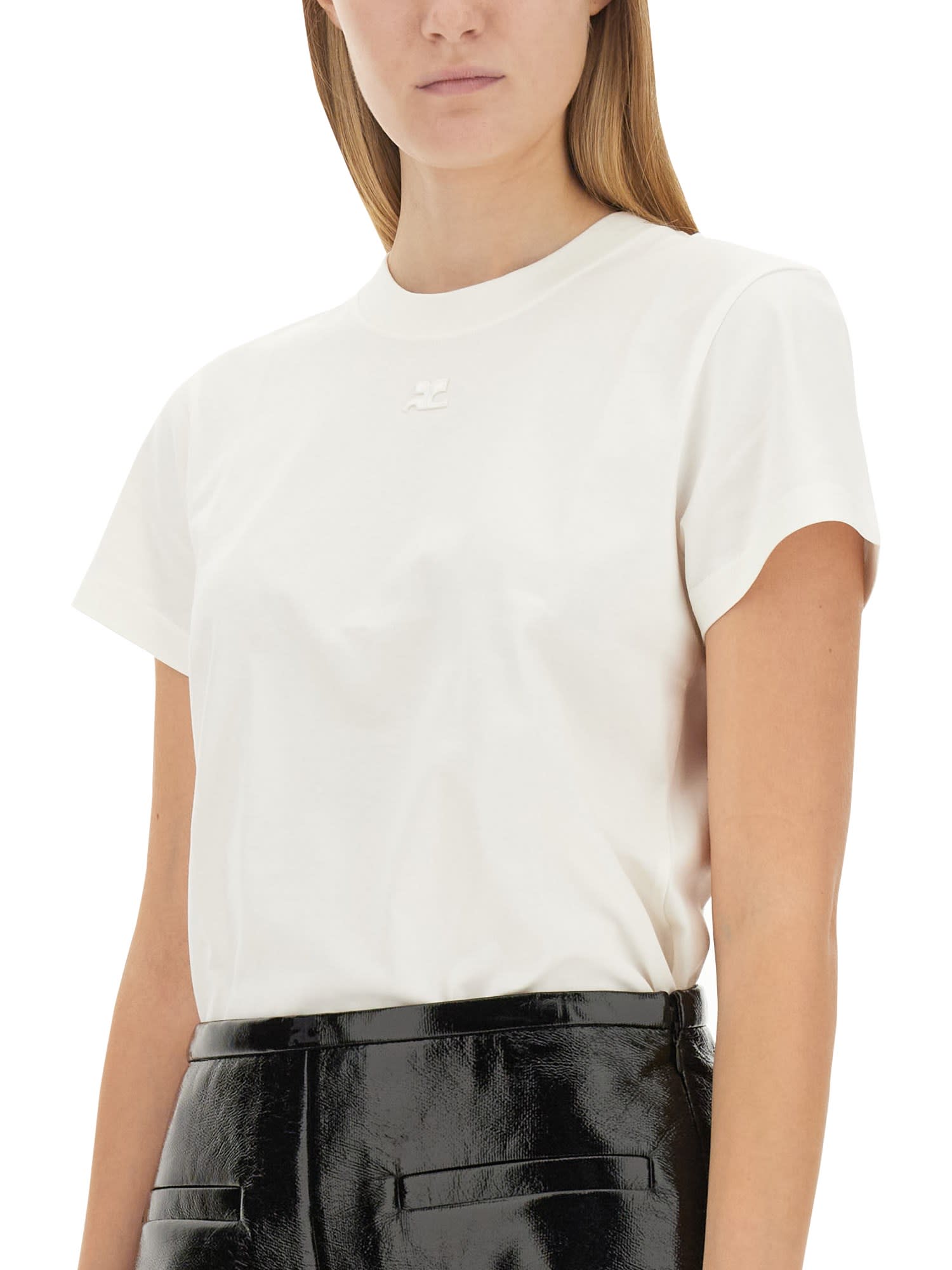 Shop Courrèges T-shirt Ac In Heritage White