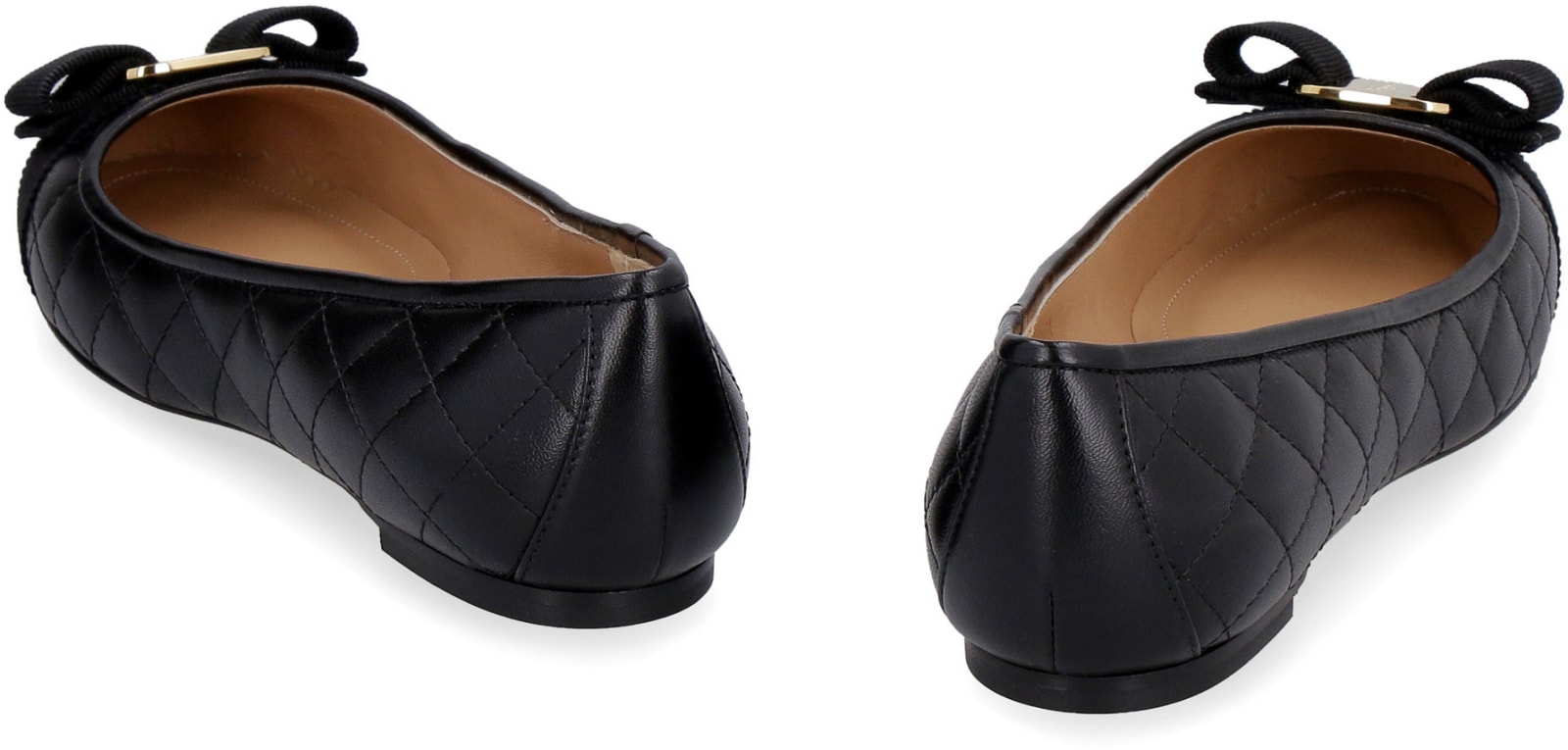 Shop Ferragamo Salvatore Varina Quilted Leather Ballet Flats In Black