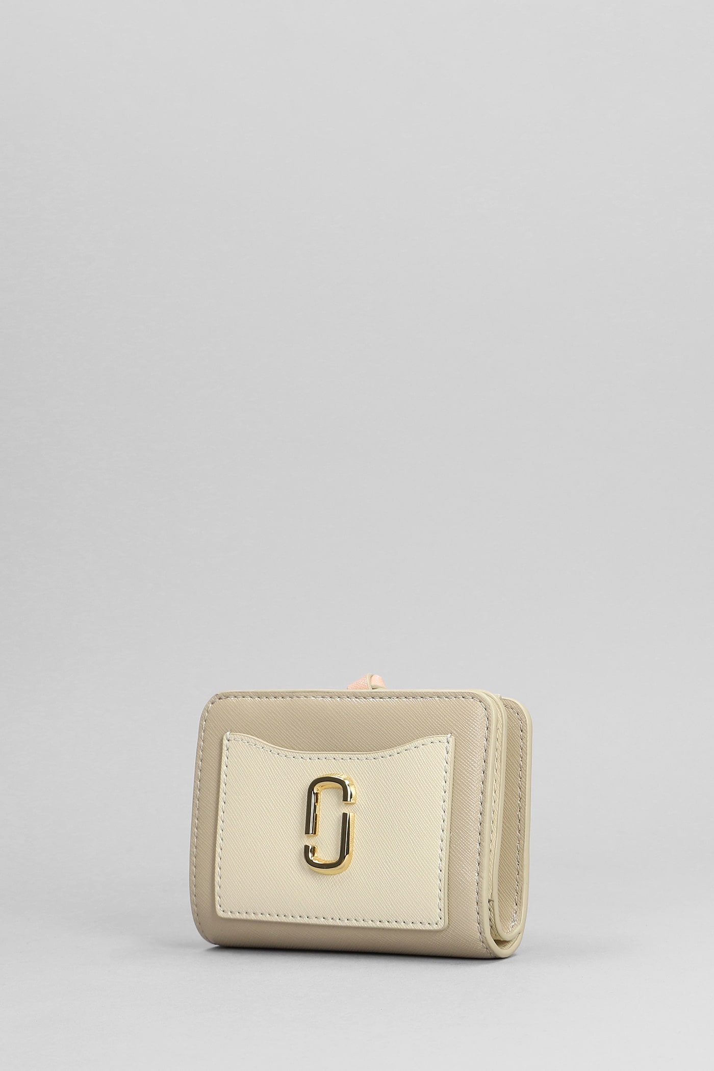 Shop Marc Jacobs The Mini Compact Wallet In Beige Leather In Khaki