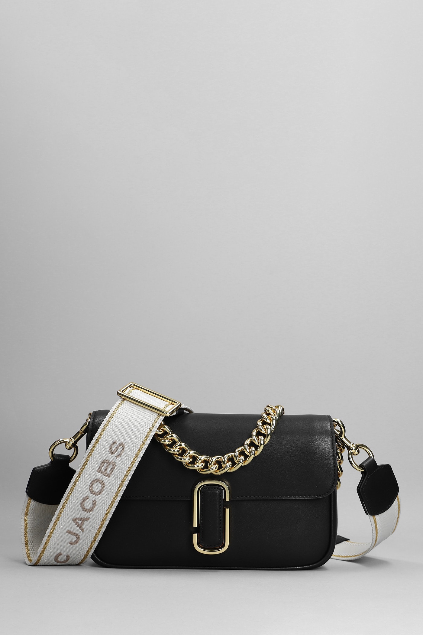 MARC JACOBS THE SHOULDER BAG SHOULDER BAG IN BLACK LEATHER 