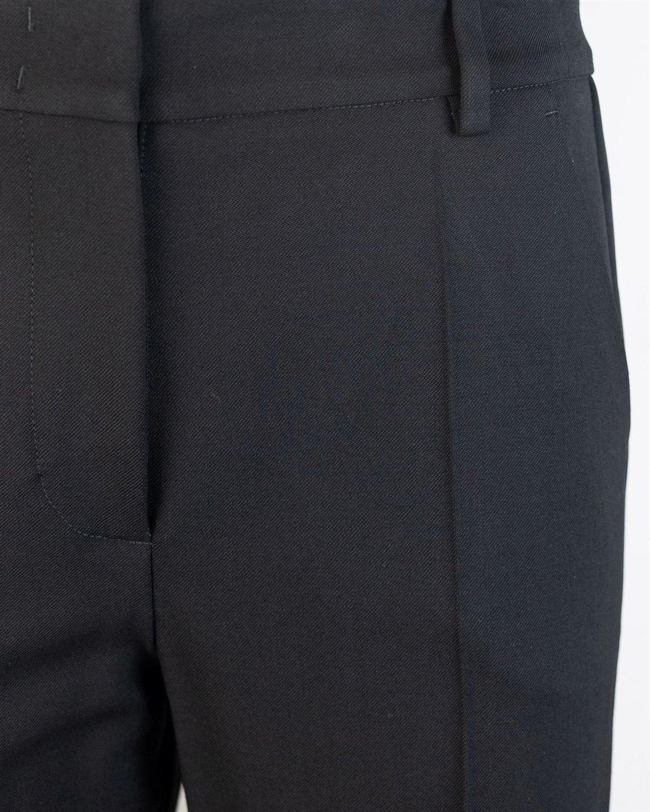 P.a.r.o.s.h Black Gabardine Trousers In Black