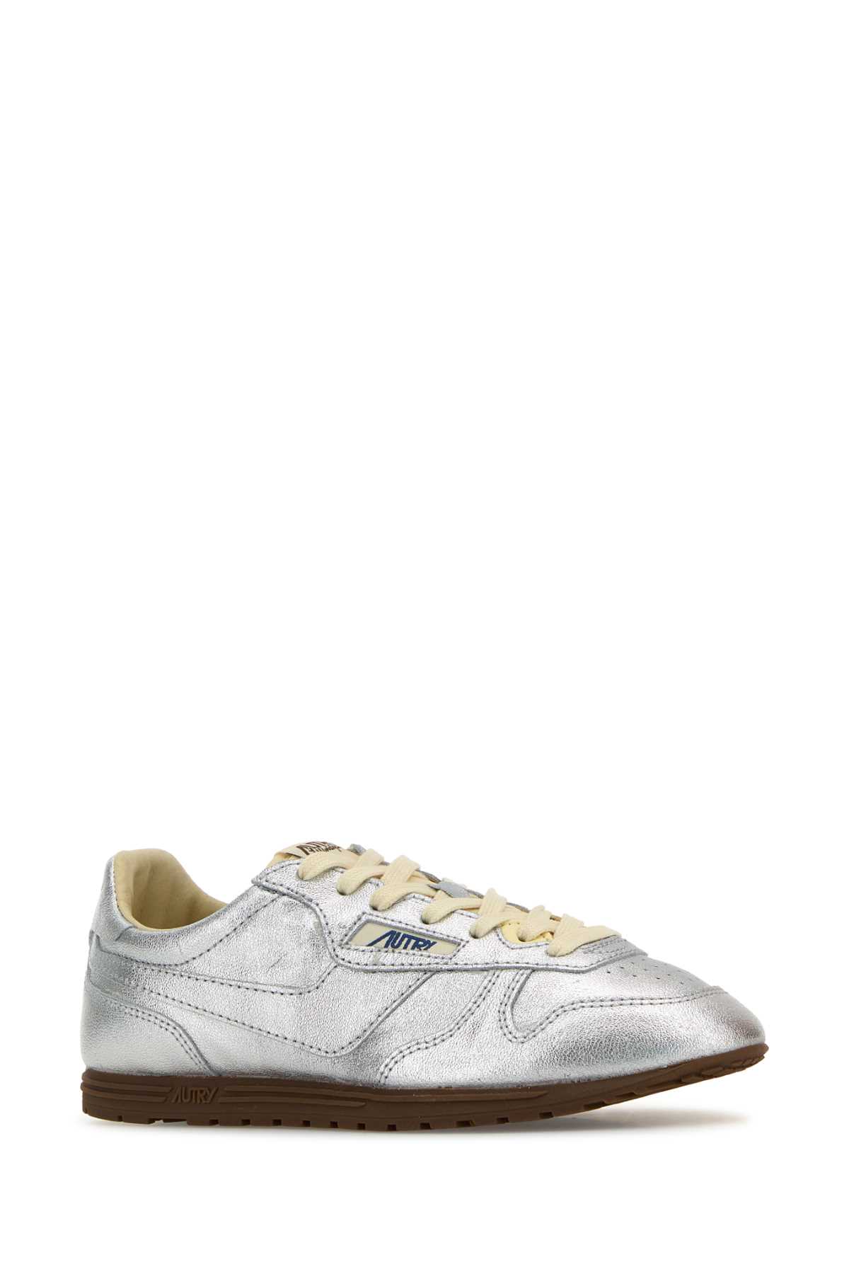 Autry Windspin Low Sneakers In Platinum Leather In Silver