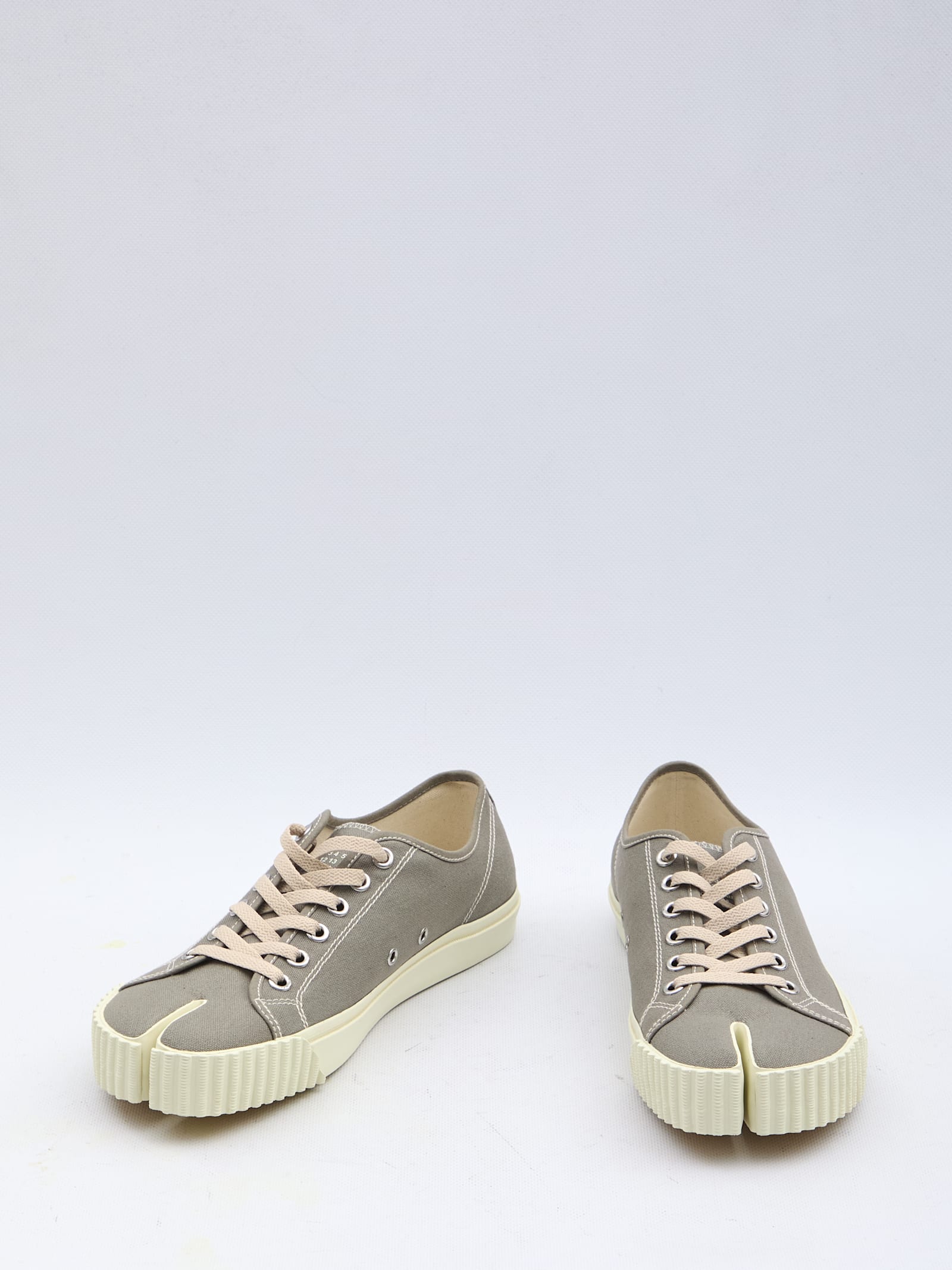 Shop Maison Margiela Low-top Tabi Sneakers In Beige