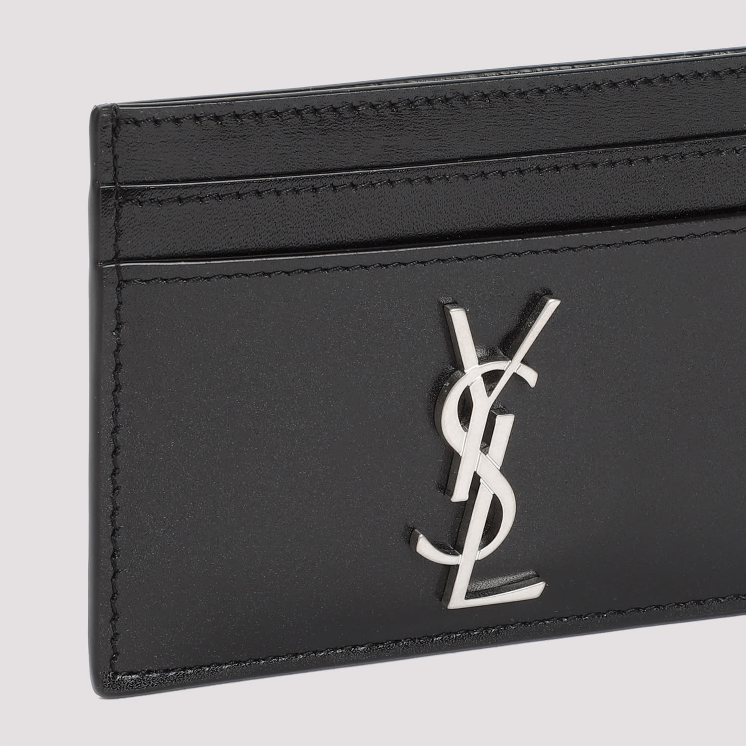 Saint Laurent Cassandre Smooth Leather Cardholder In Nero