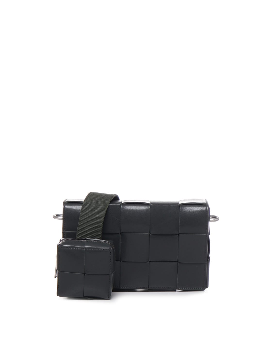 Bottega Veneta Cassettes With Versatile Shoulder Strap In Black