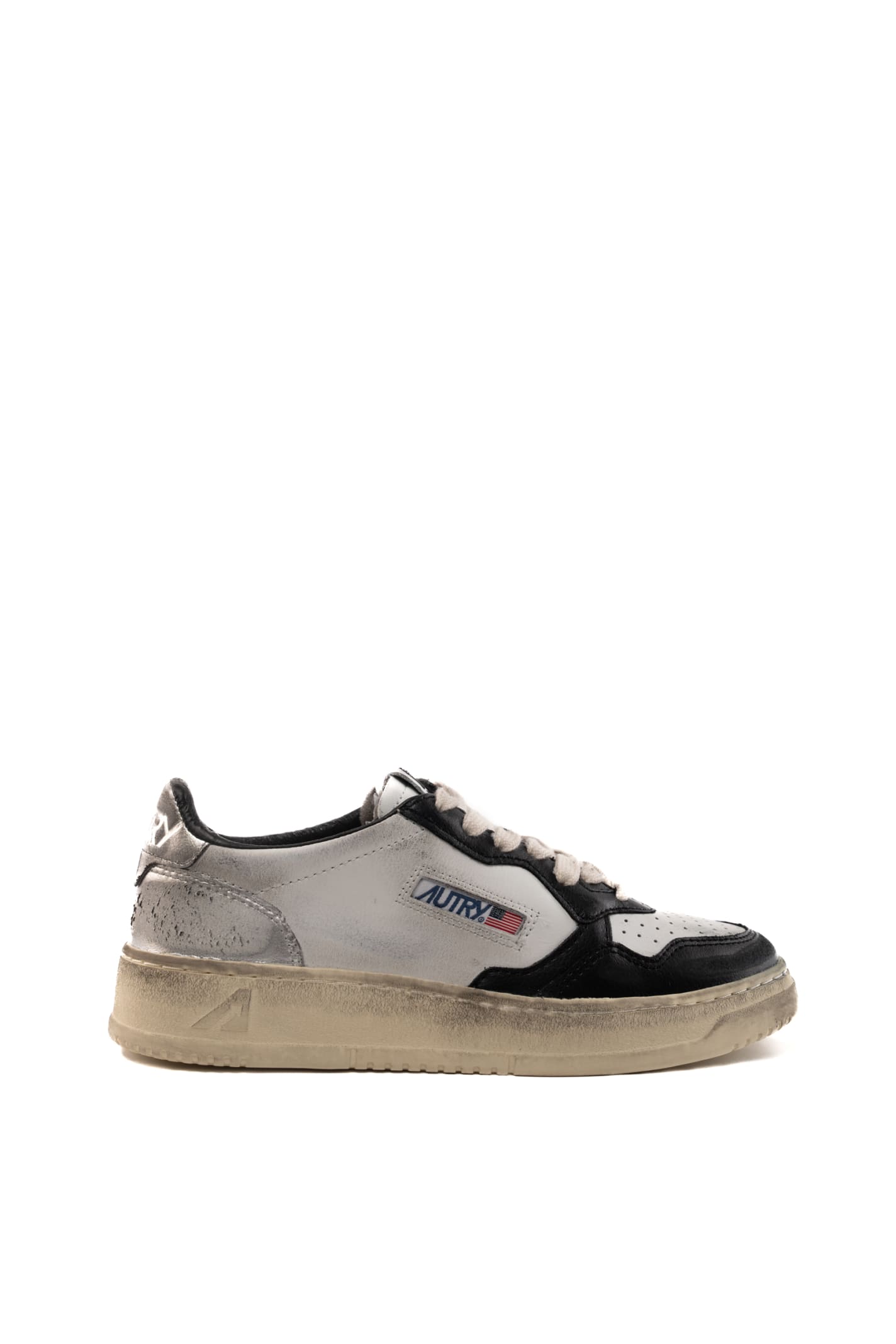 Shop Autry Medalist Low Super Vintage Sneakers In White/black/silver Leather In White/silver/black