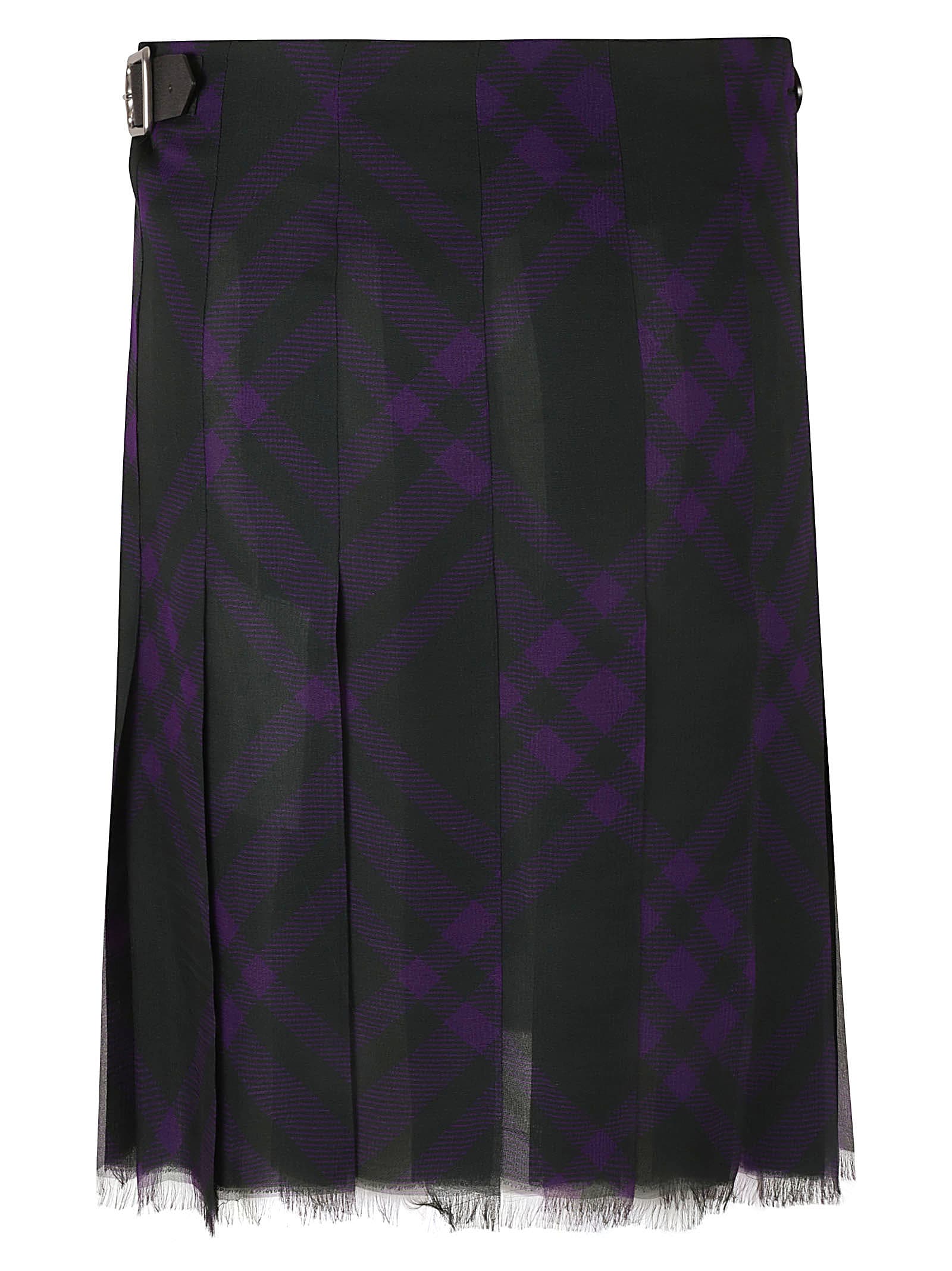 Burberry Check Print Kilt With Belted Detail In Red