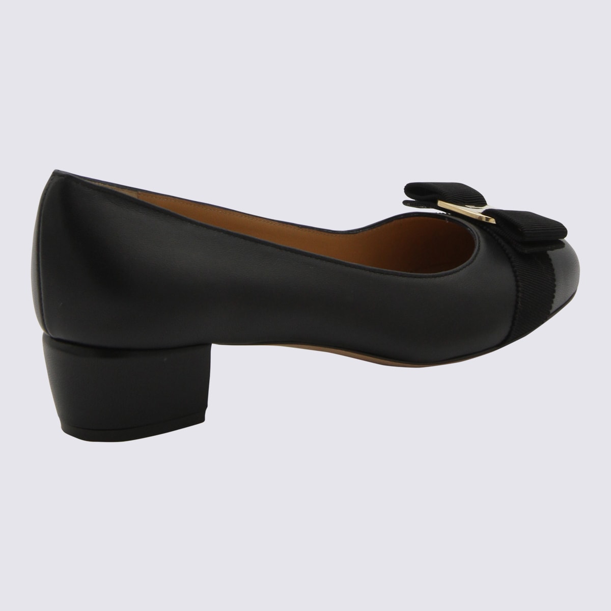 Shop Ferragamo Black Leather Pumps