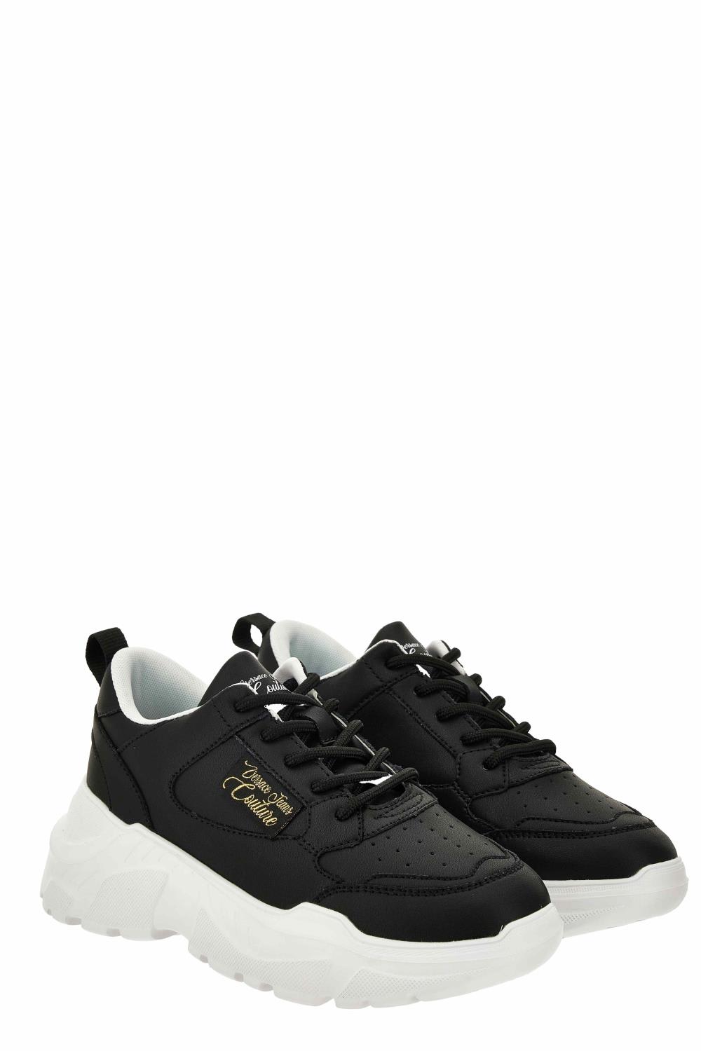 Versace Jeans Couture Sneakers In Black