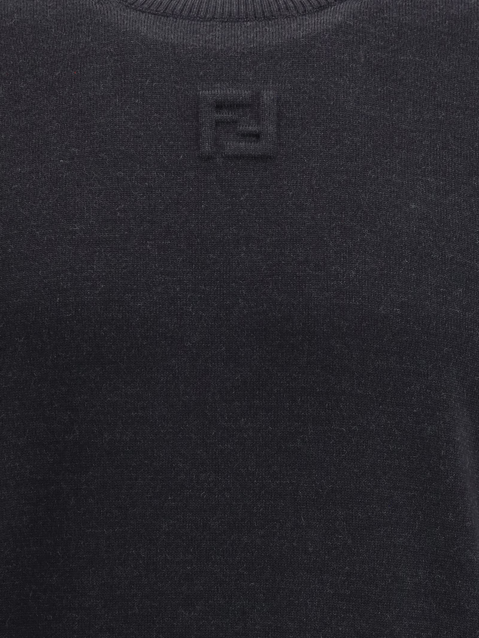 Fendi Men Pullover In Black