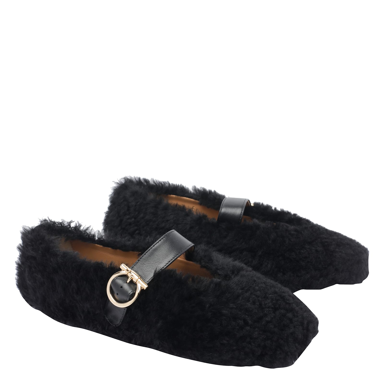Ferragamo Gancini Ornamental Ballet Flats In Shearling In Black