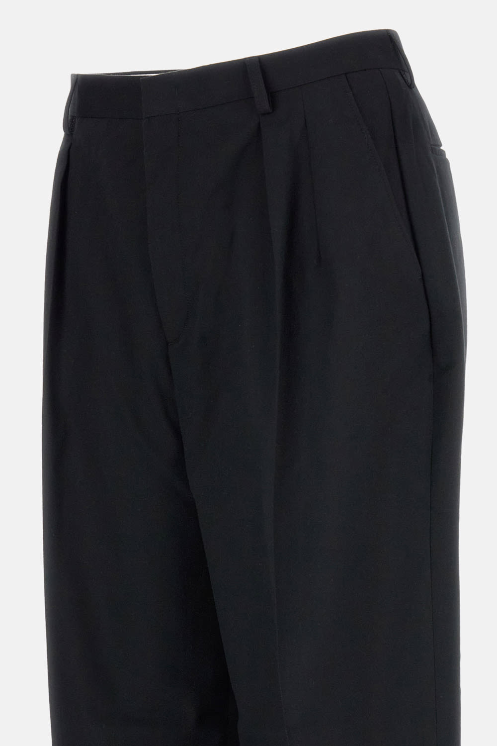 Cellar Door 'lucio' Pleated Front Trousers With Belt Loops In Black
