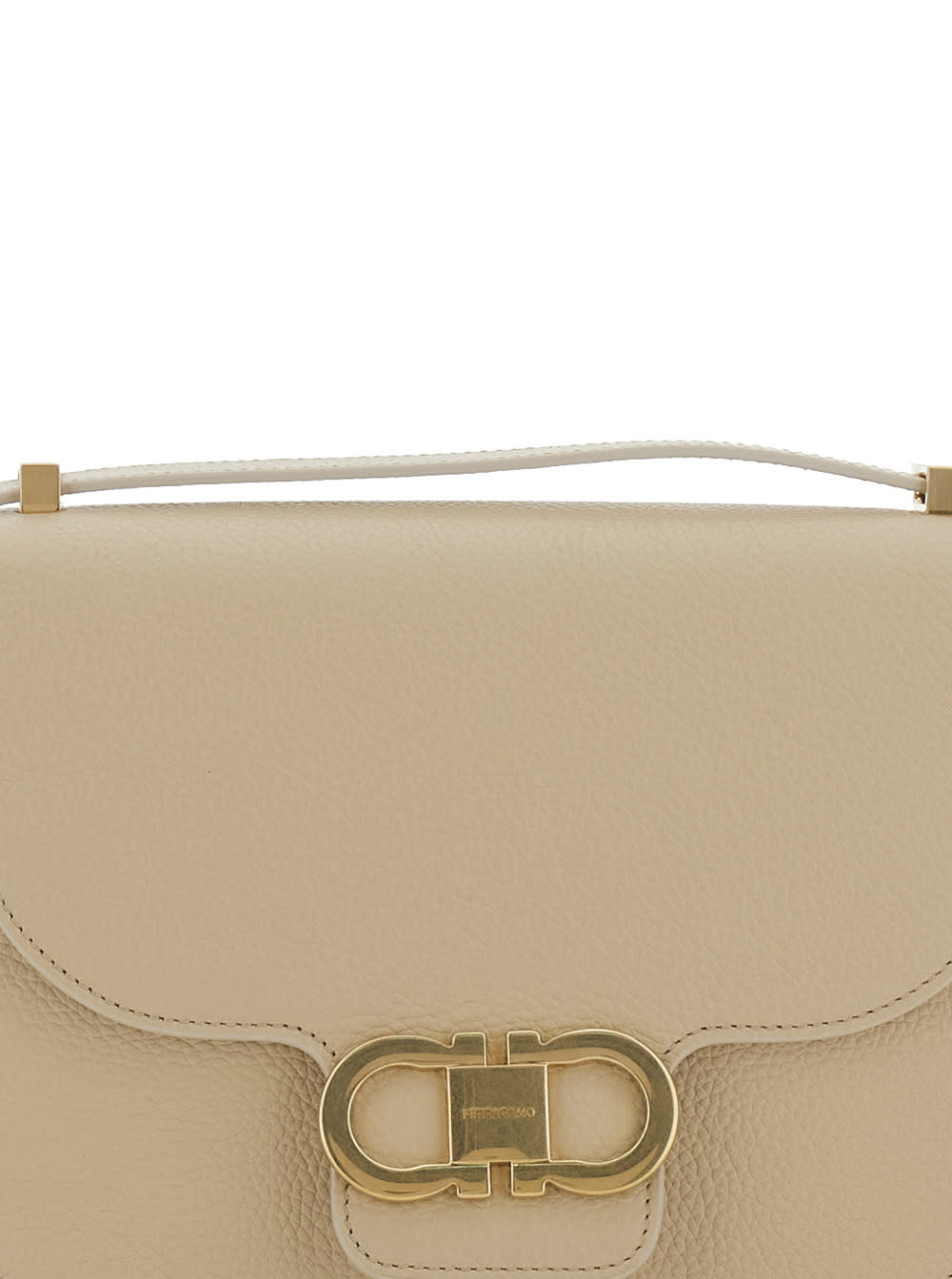 FERRAGAMO BEIGE SHOULDER BAG WITH METAL GANCINI DETAIL ON THE FRONT IN HAMMERED LEATHER WOMAN
