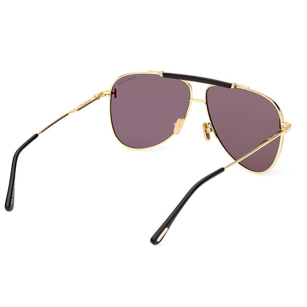 Shop Tom Ford Aviator Frame Sunglasses Sunglasses In 30a Oro Carico Lucido / Fumo