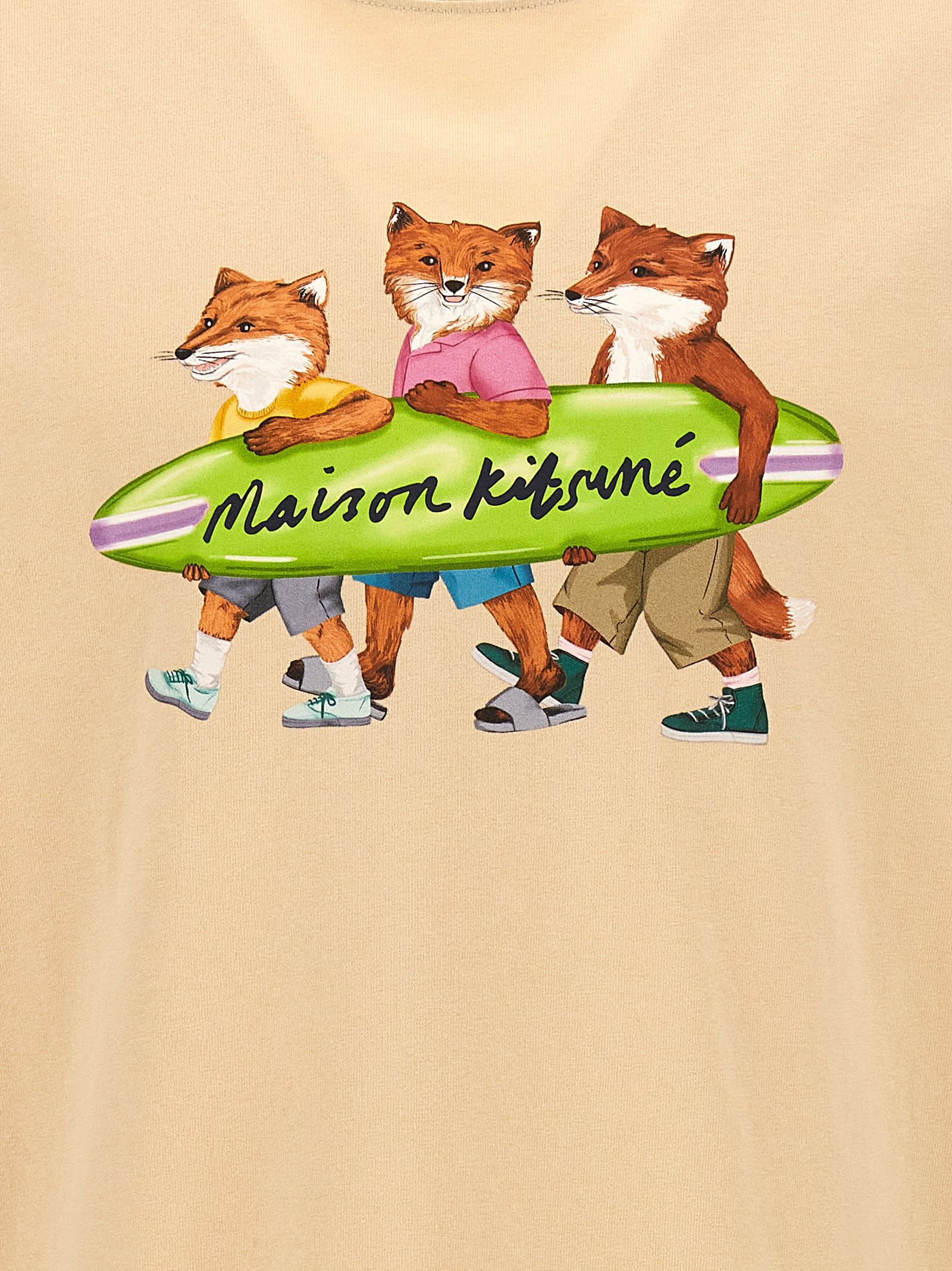 Shop Maison Kitsuné Surfing Foxes T-shirt In Beige