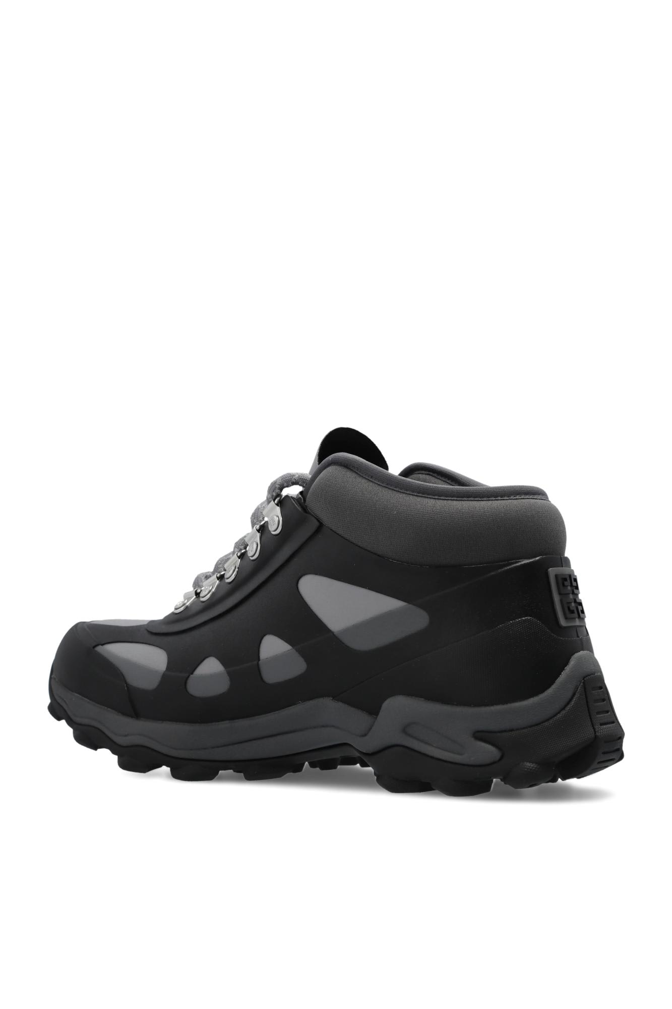 Givenchy Bogs Lace-up Low Sneakers In Black