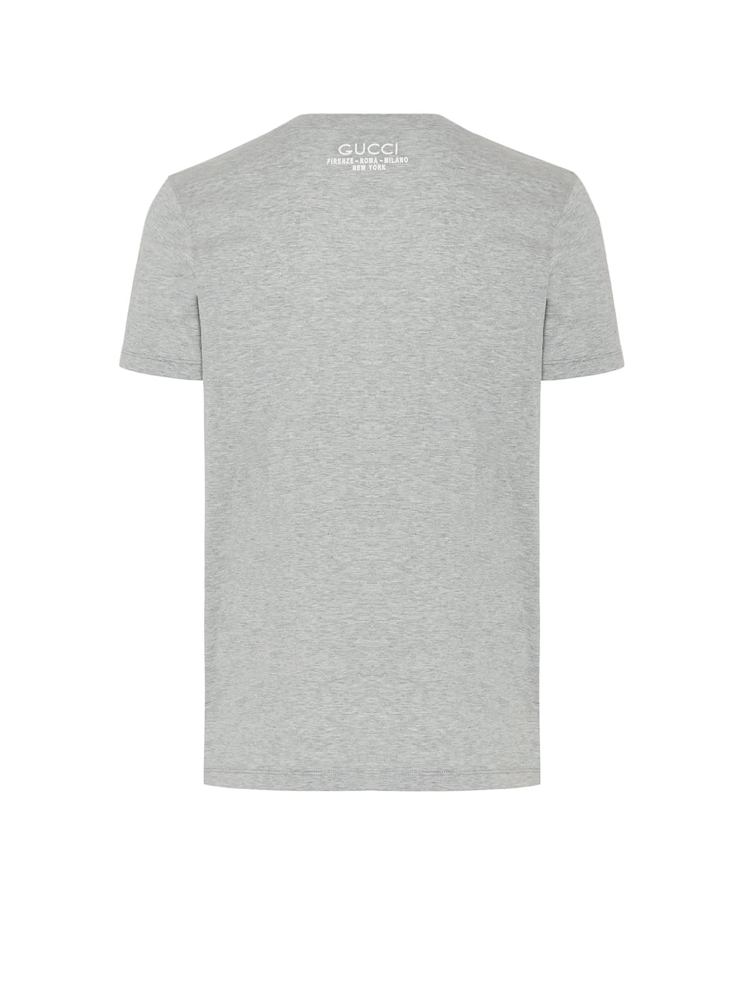 Shop Gucci T-shirt In Grey