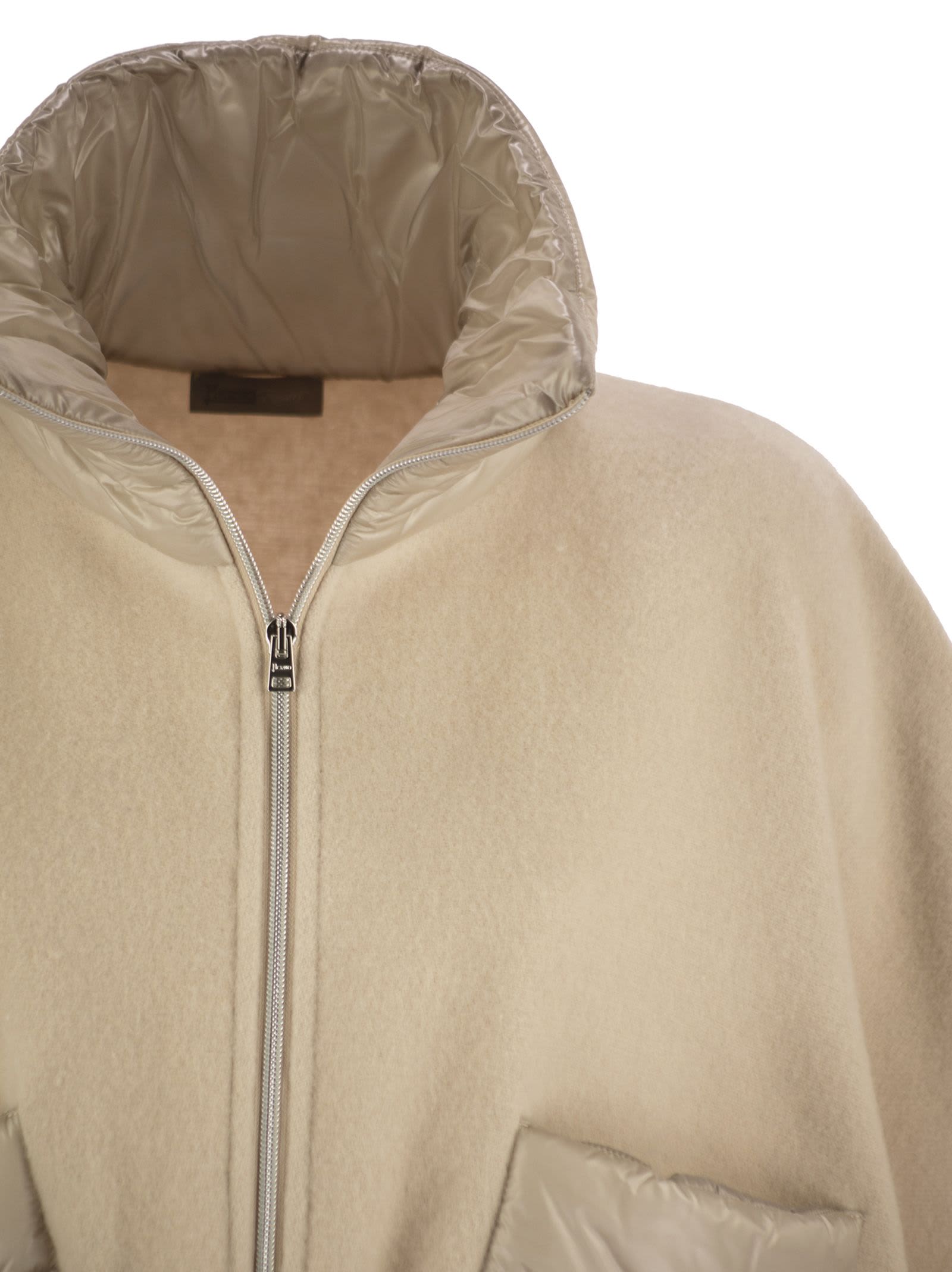 Herno Resort Poncho In Wool And Cashemre With Ultralight Nylon Details In White
