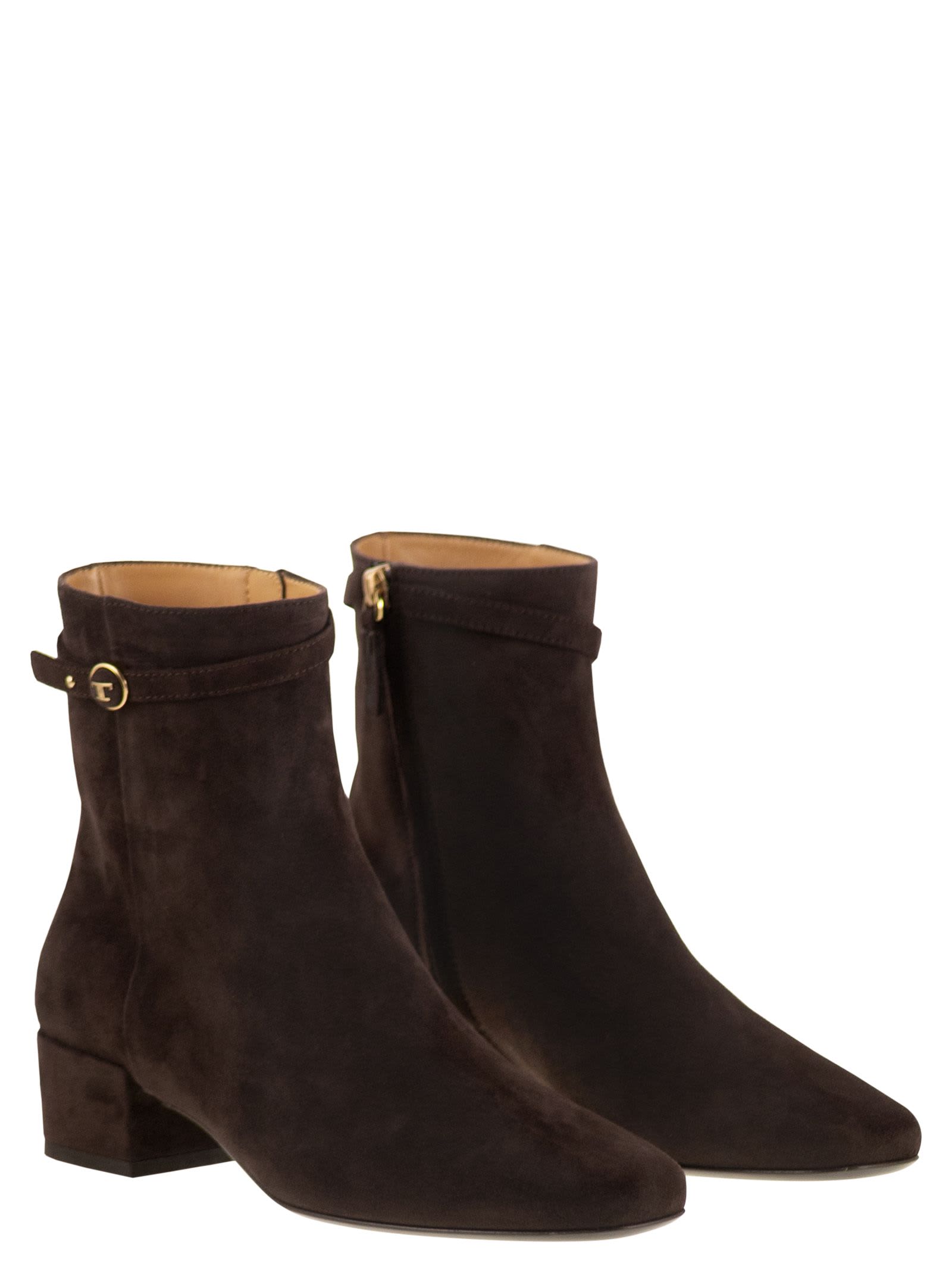 Tod's Suede Ankle Boots In Brown