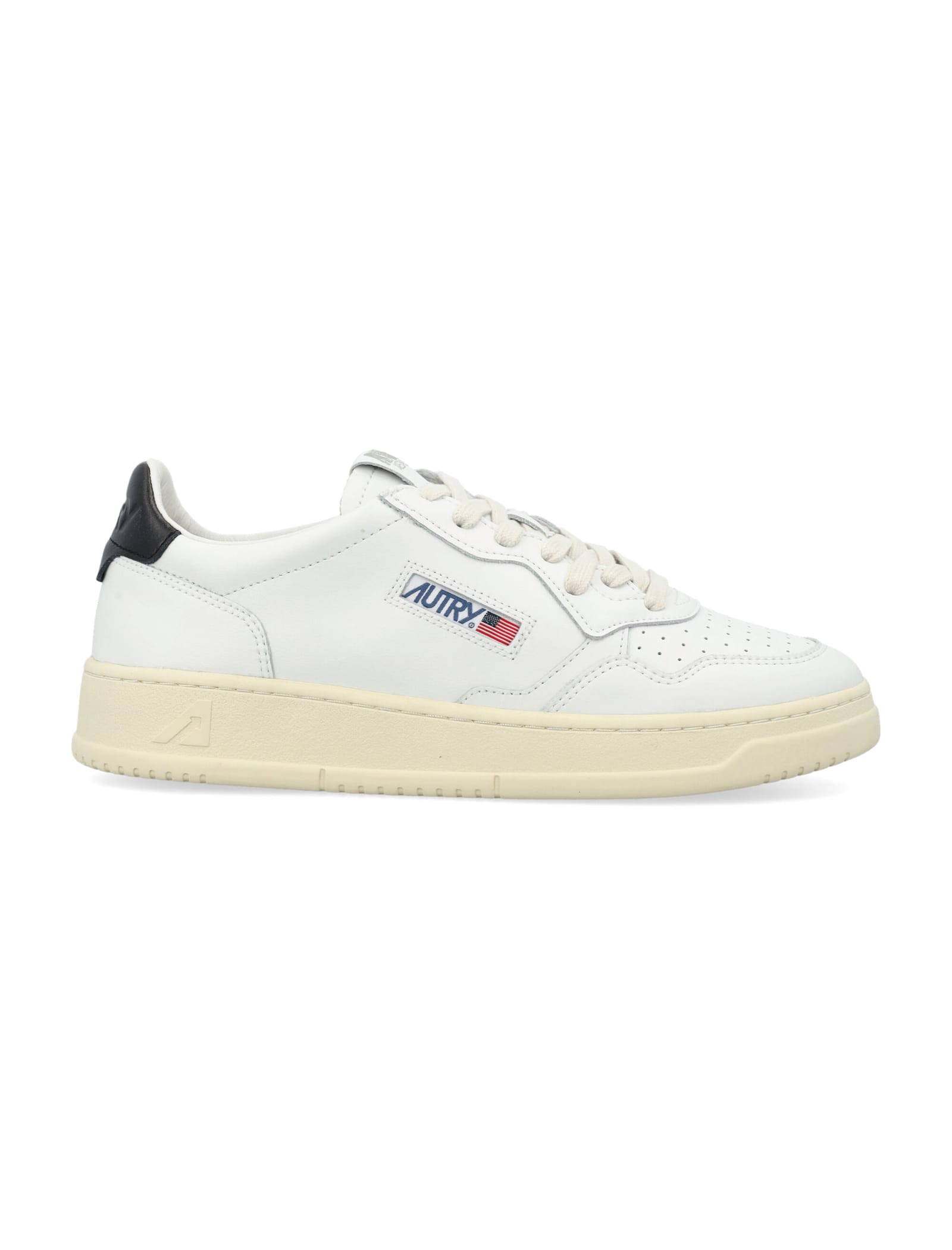 Medalist Low Sneakers