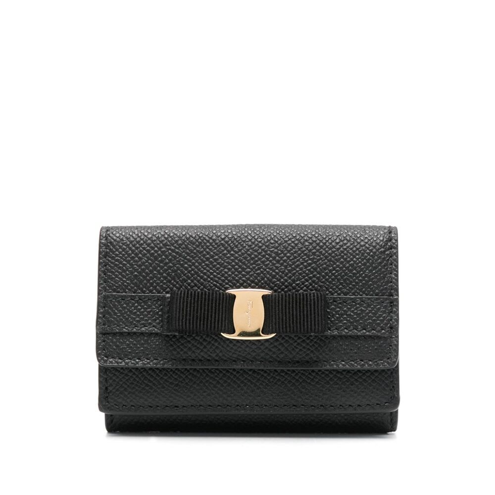 Shop Ferragamo Wallet In Black