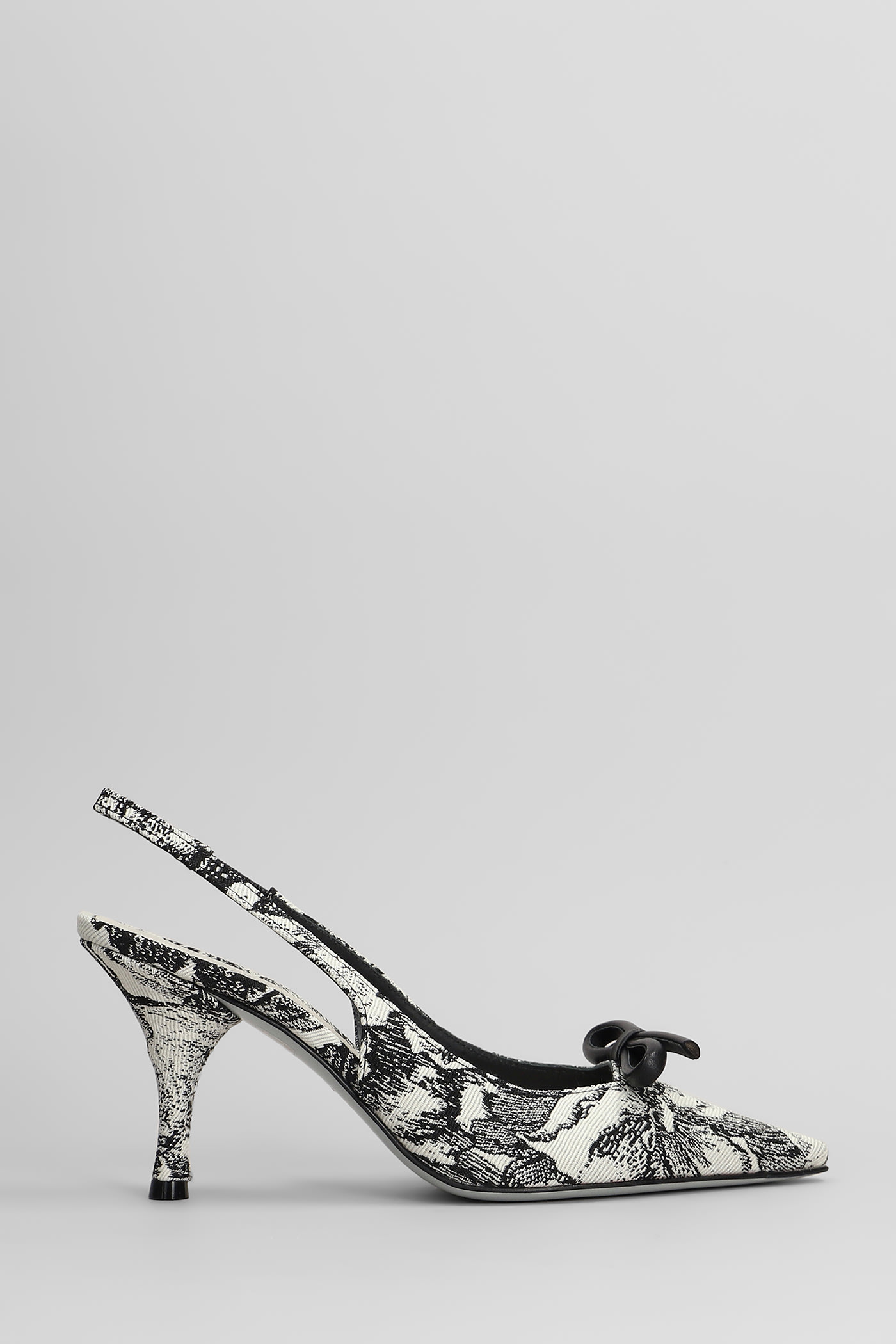 ROBERTO FESTA MARIGOLD PUMPS IN WHITE FABRIC 