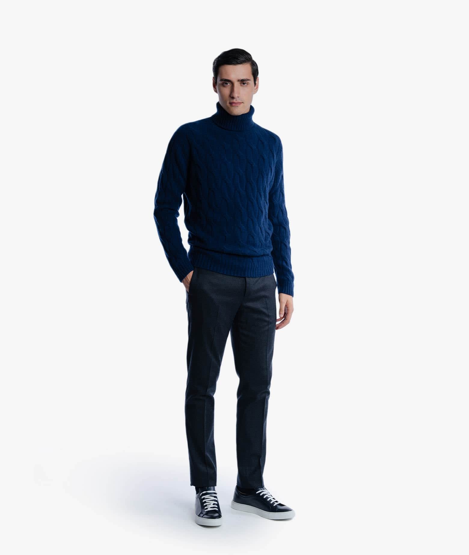 Larusmiani Turtleneck Sweater Col Du Pillon Sweater In Blue