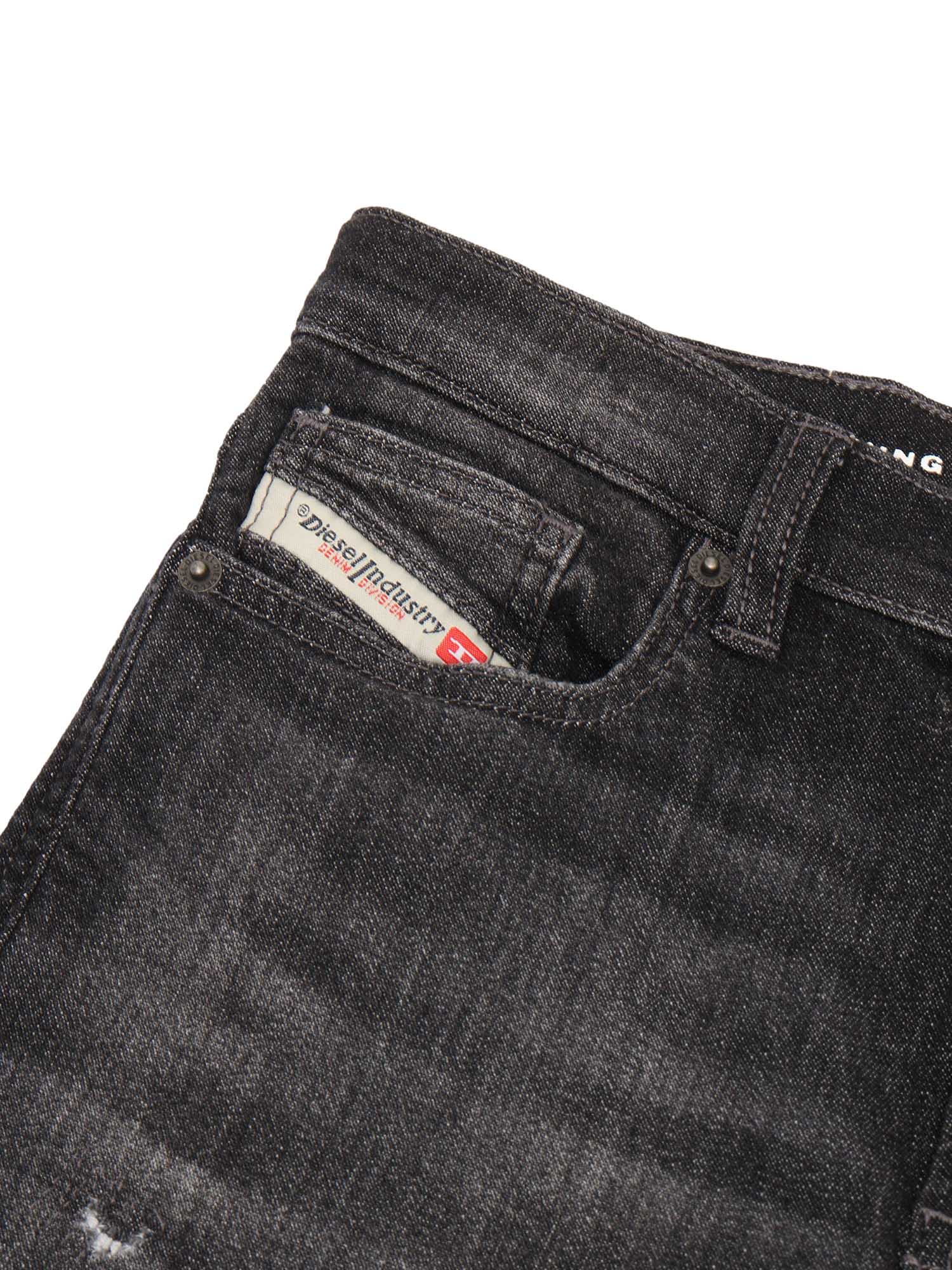 Diesel 5 Pockets In Black