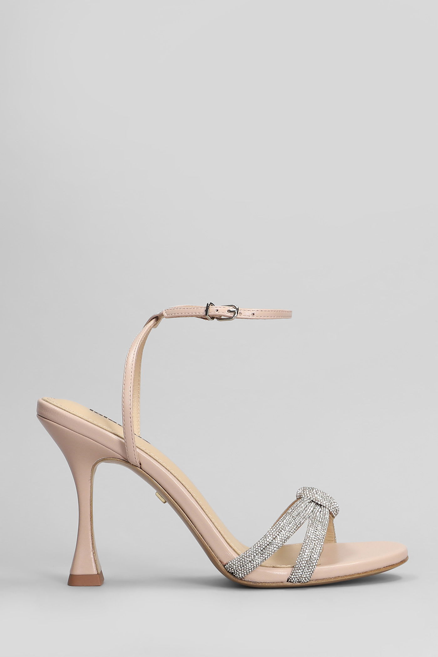 Sandals In Powder Leather