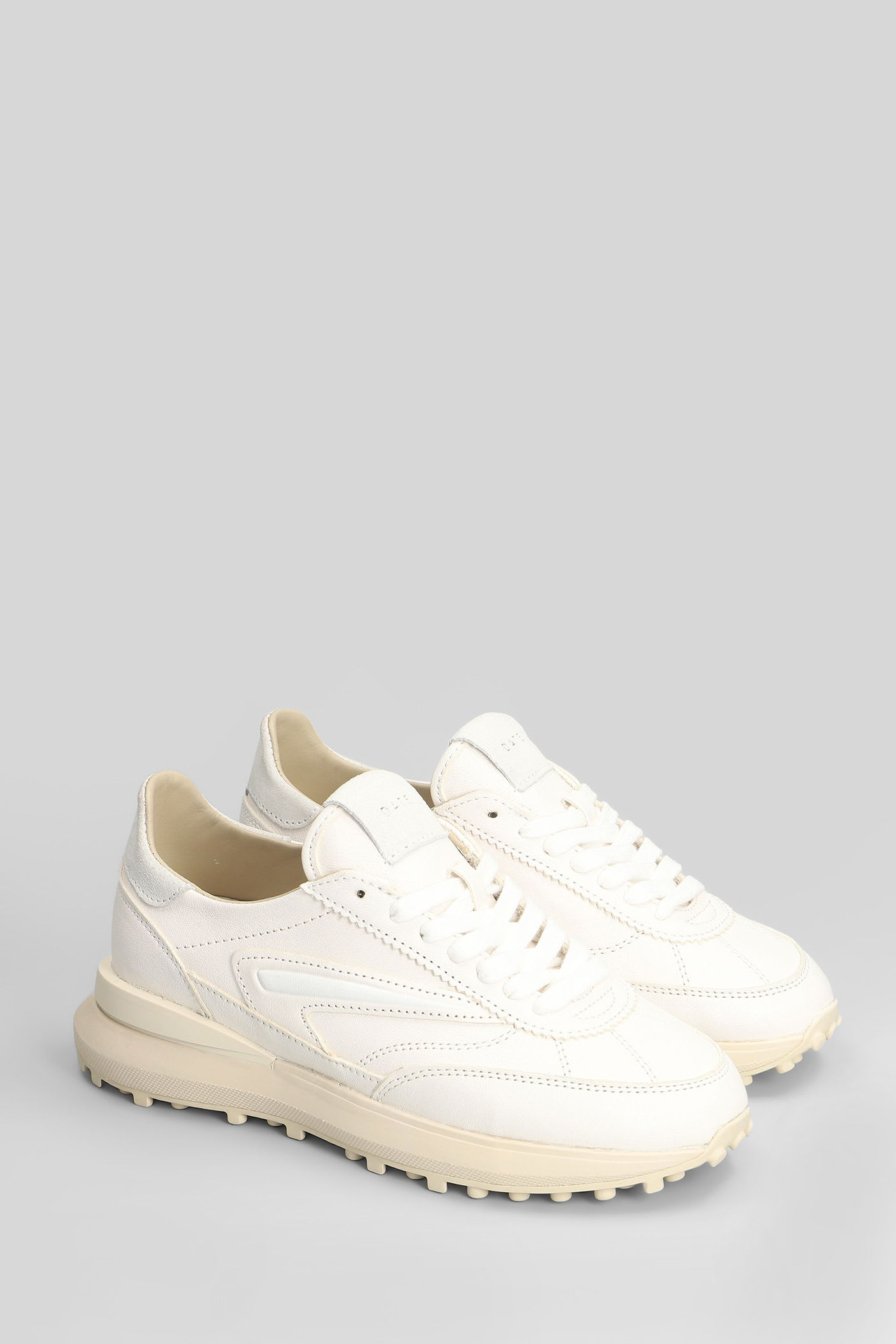 Date Athleta Sneakers In White Leather In Animal Print