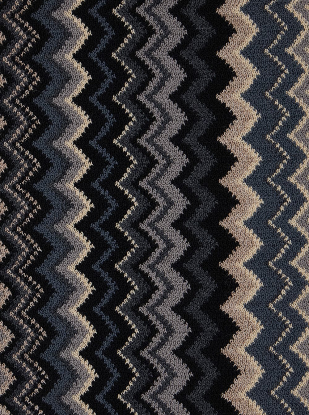 Missoni Multicolor Scarf With Zigzag Motif And Fringed Hem In Wool Man In Black