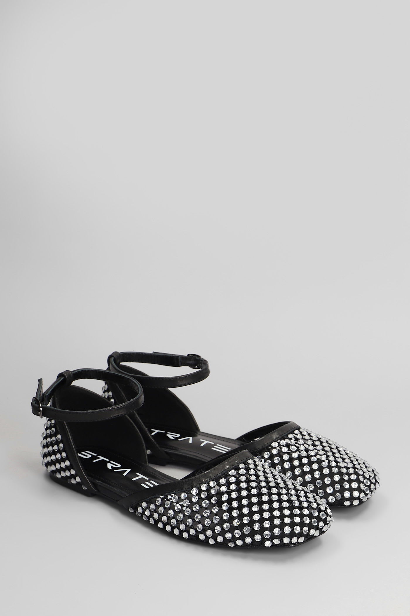 Strategia Ballet Flats In Black Leather In Black