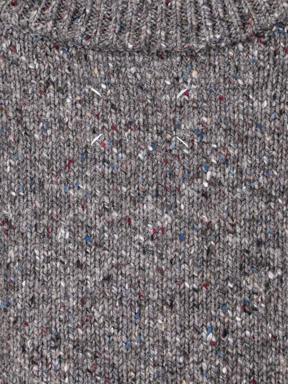 Maison Margiela Textured Knit V-neck Sweater In Shades Of Grey In Gray