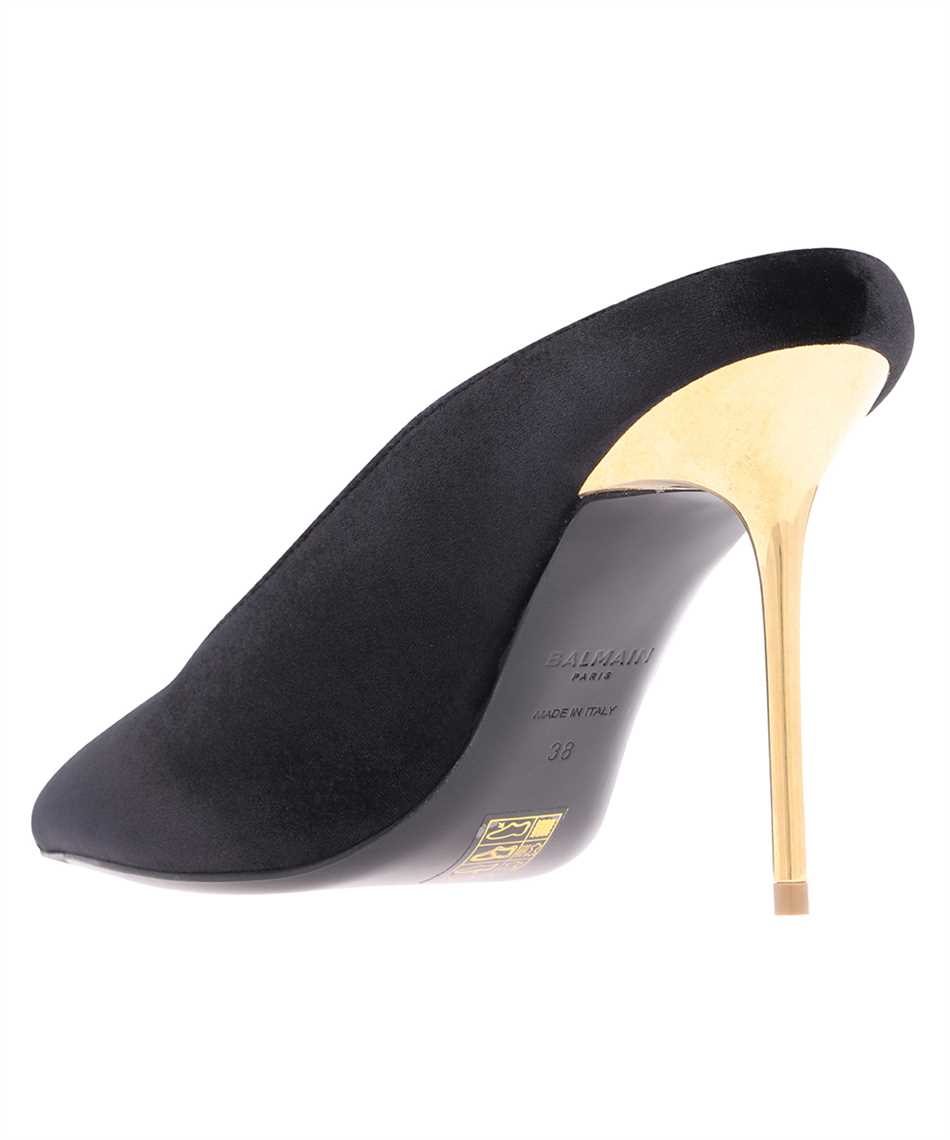 Balmain Velvet Pumps In Black