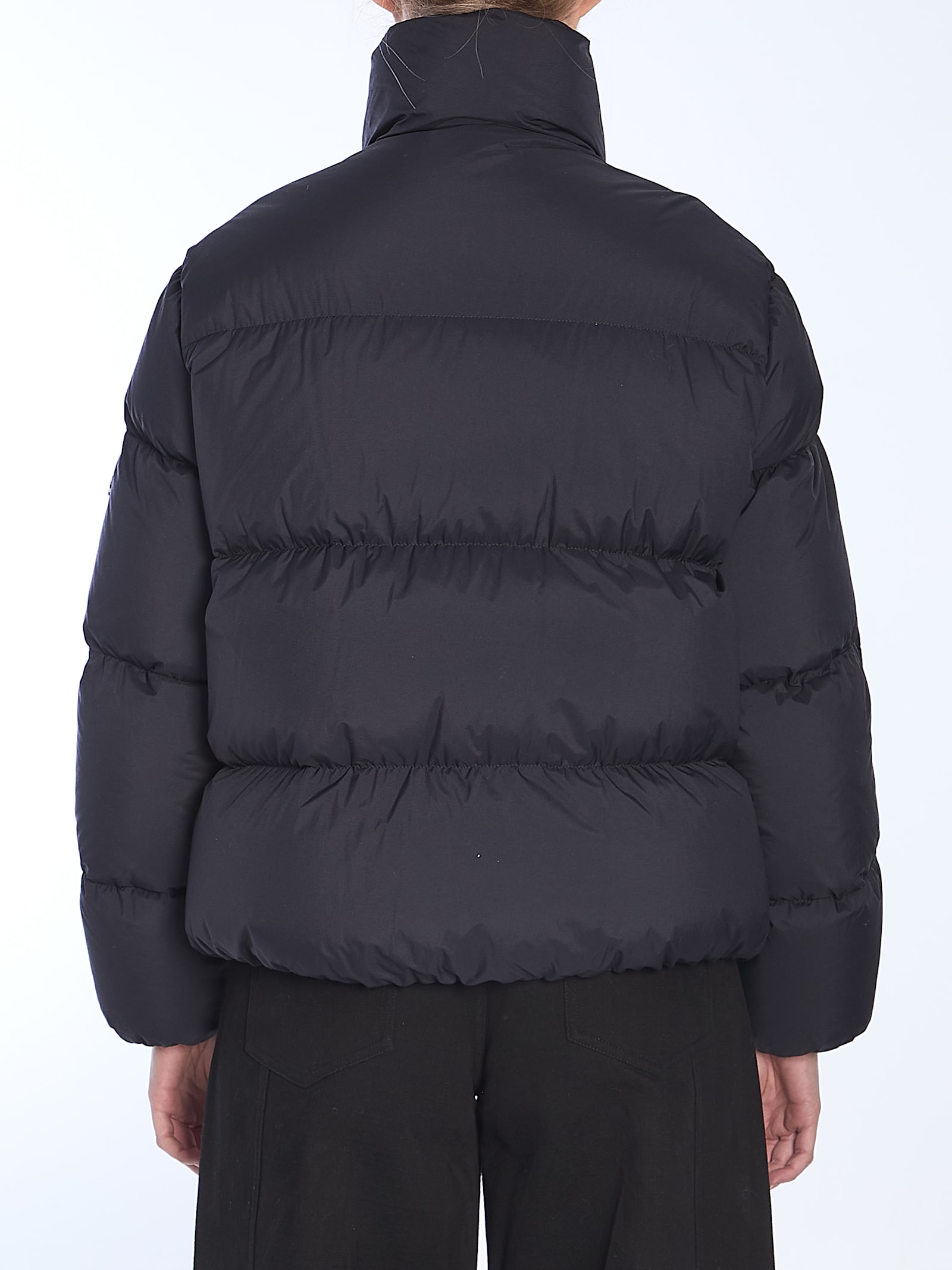 Moncler Jayel Short Down Jacket In Black